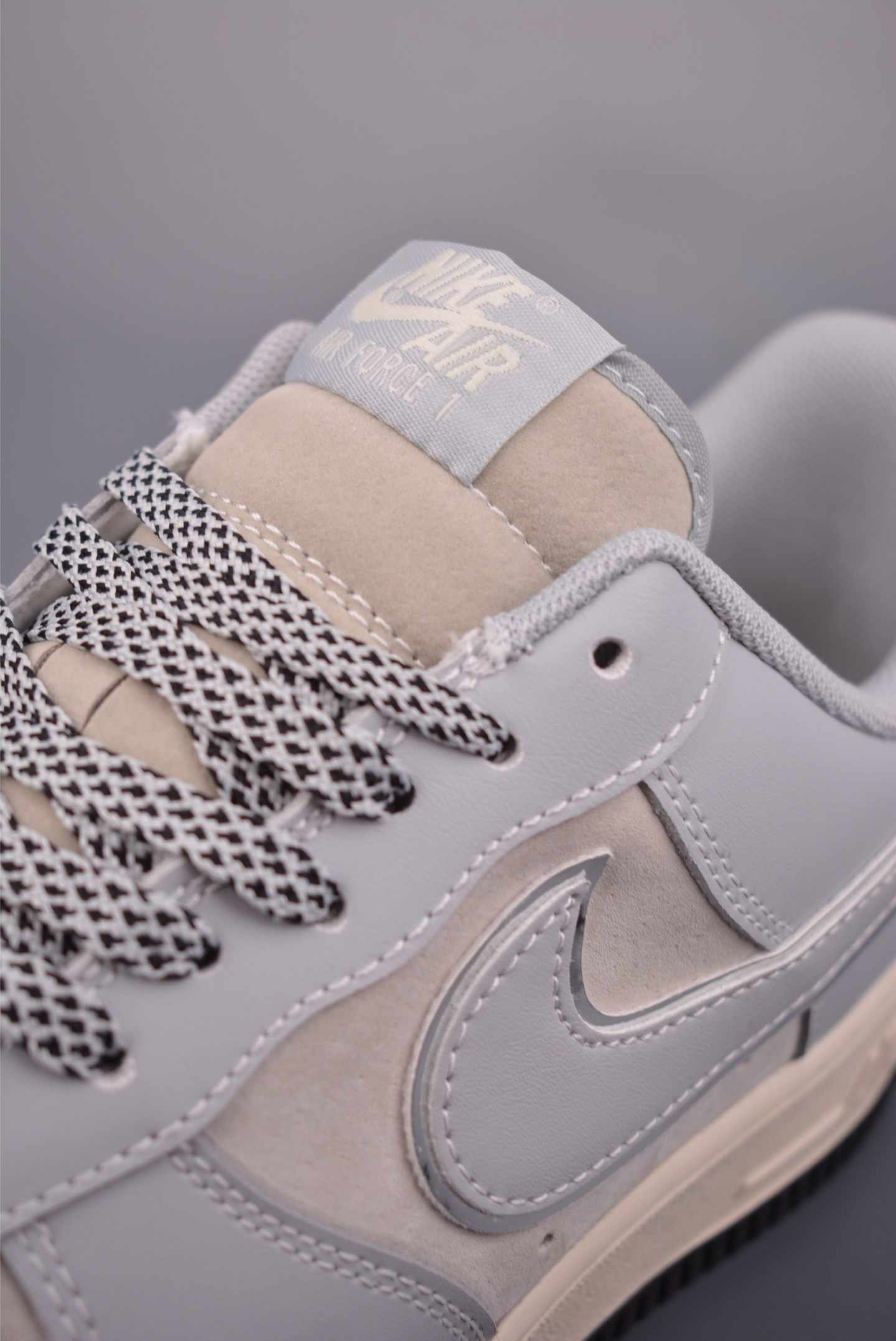 Nike Air Force 1 Low 斯图西联名 DN1688-818