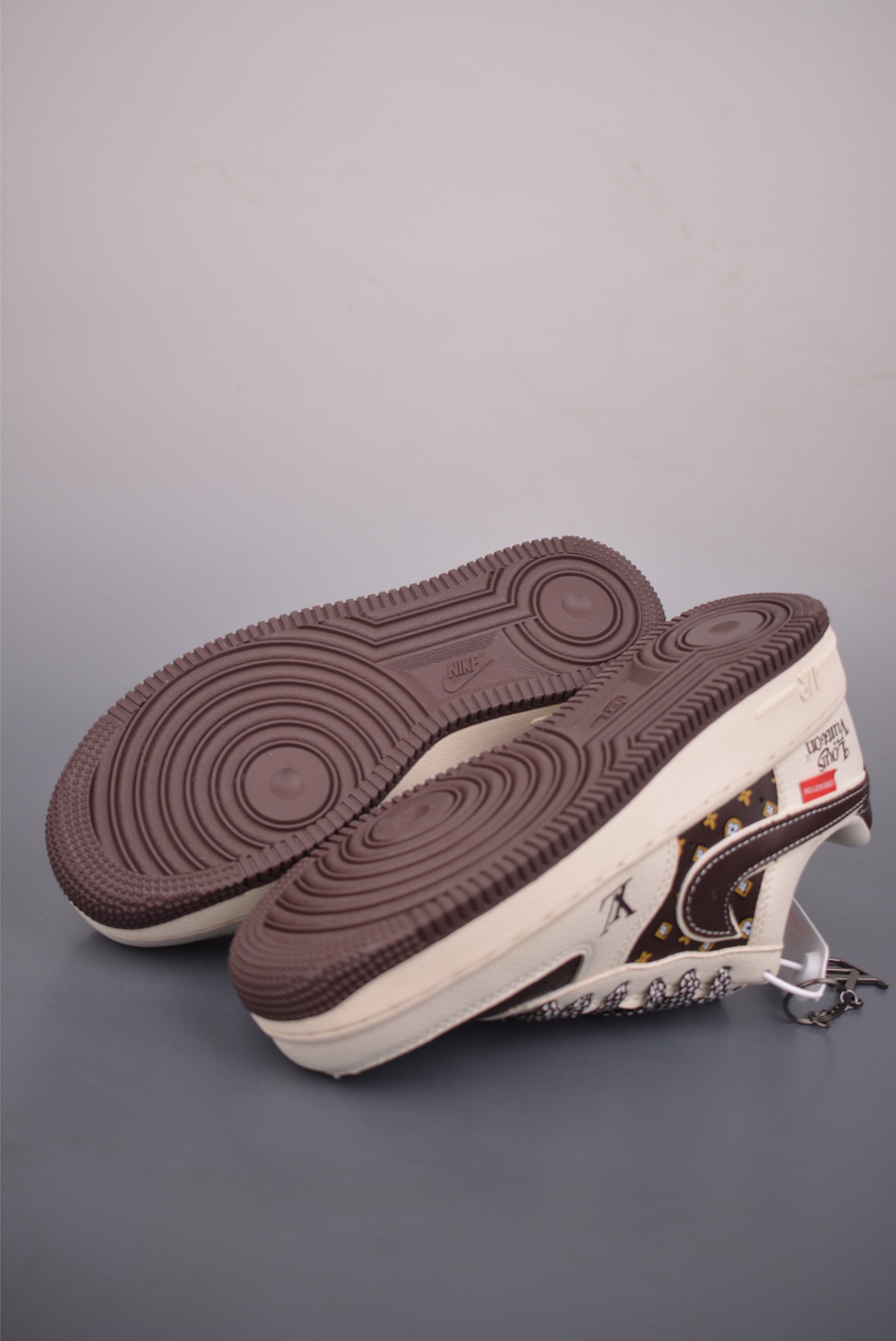 Nike Air Force 1 Low LV联名 KL1688-007-High Quatity Cheap Brand wholesale wholesaler seller Clothes Bags handbags Sneakers Top Fashion Clothing Shoes from China Factory Chinese suppliers best Quality Beautiful Price Nike Air Force 1 Low LV联名 KL1688-007