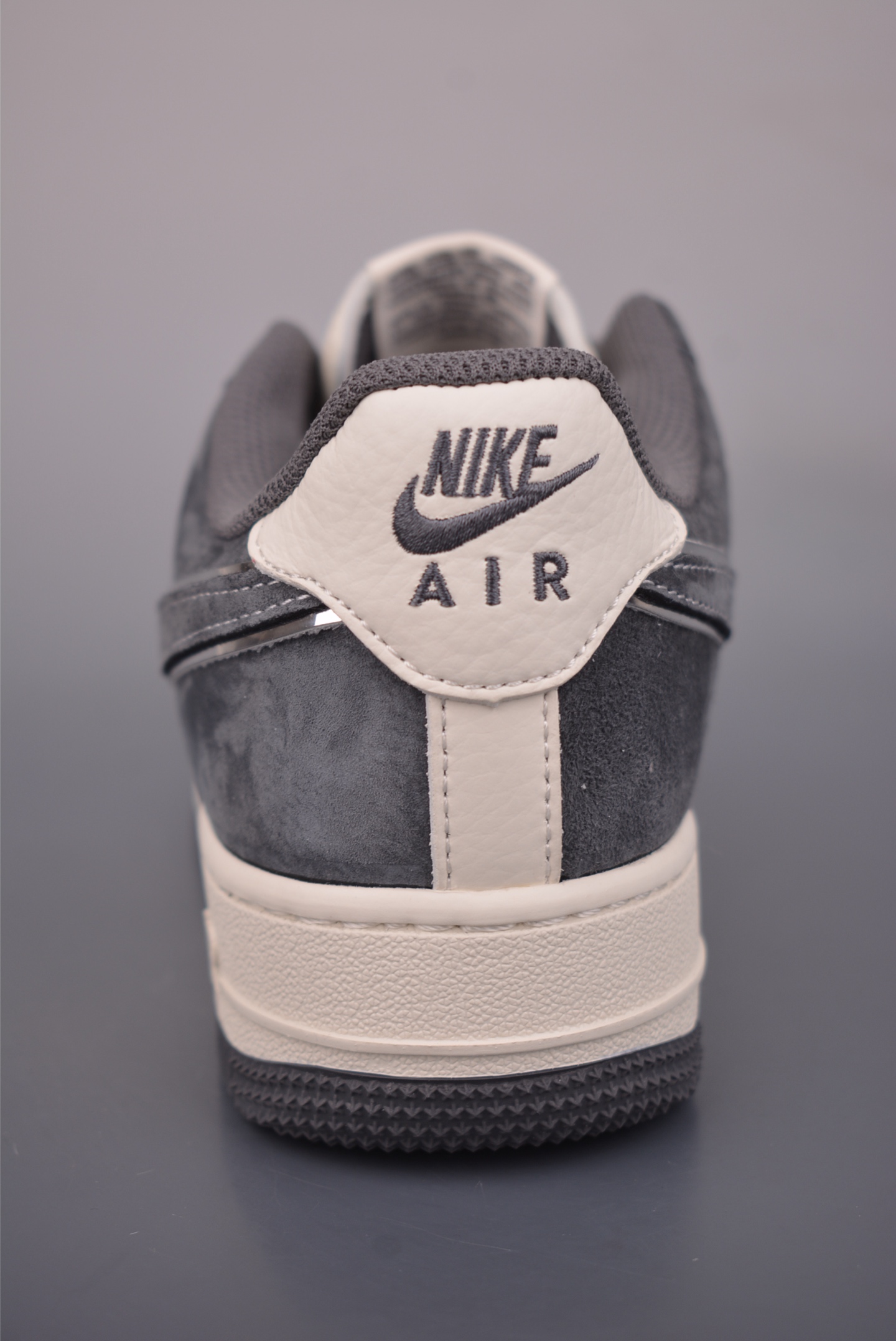Nike Air Force 1 Low 米灰 CS5288-099-High Quatity Cheap Brand wholesale wholesaler seller Clothes Bags handbags Sneakers Top Fashion Clothing Shoes from China Factory Chinese suppliers best Quality Beautiful Price Nike Air Force 1 Low 米灰 CS5288-099