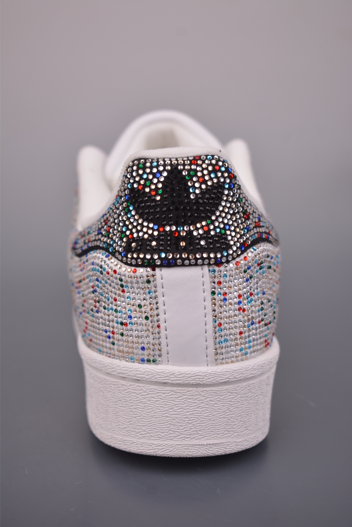 Adidas Originals Superstar 满钻 2026全新版本 贝壳头 IH4202-High Quatity Cheap Brand wholesale wholesaler seller Clothes Bags handbags Sneakers Top Fashion Clothing Shoes from China Factory Chinese suppliers best Quality Beautiful Price Adidas Originals Superstar 满钻 2026全新版本 贝壳头 IH4202