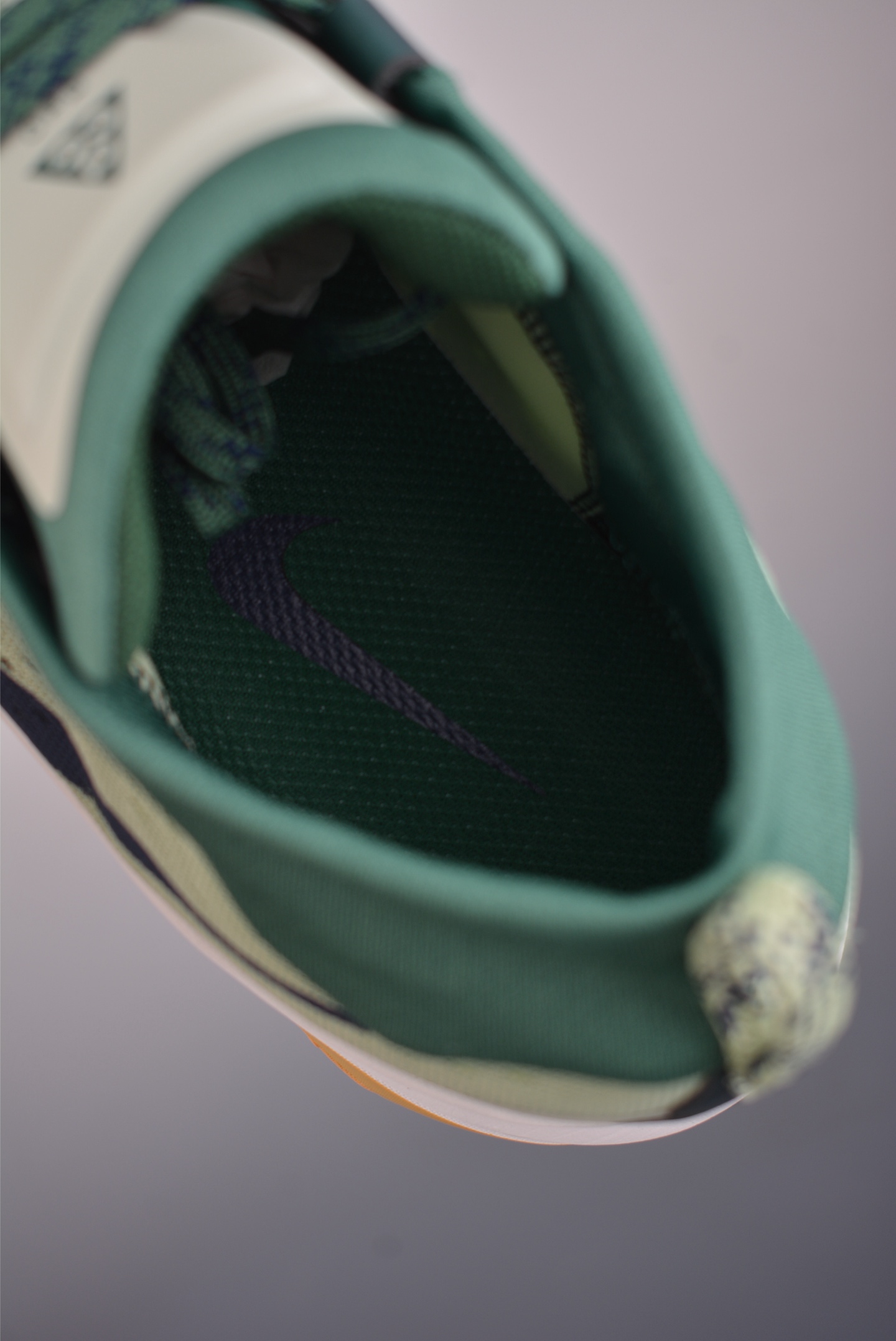 Nike ACG ZEGAMA TRAIL 越野跑步鞋 版本 登月兼 HV8113-009-High Quatity Cheap Brand wholesale wholesaler seller Clothes Bags handbags Sneakers Top Fashion Clothing Shoes from China Factory Chinese suppliers best Quality Beautiful Price Nike ACG ZEGAMA TRAIL 越野跑步鞋 版本 登月兼 HV8113-009