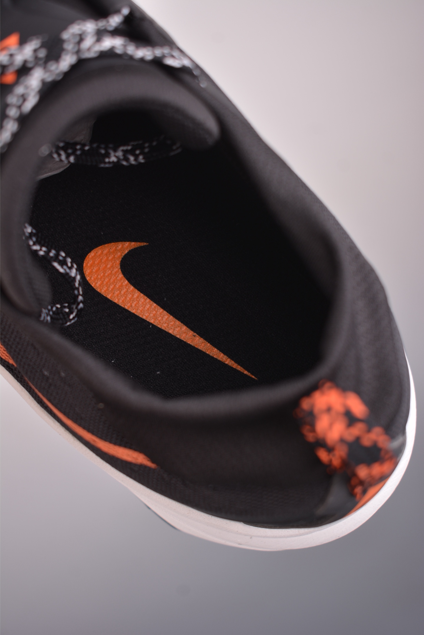 Nike ACG ZEGAMA TRAIL 越野跑步鞋 版本 登月兼顾迅疾外观和稳固脚感 HV8113-114-High Quatity Cheap Brand wholesale wholesaler seller Clothes Bags handbags Sneakers Top Fashion Clothing Shoes from China Factory Chinese suppliers best Quality Beautiful Price Nike ACG ZEGAMA TRAIL 越野跑步鞋 版本 登月兼顾迅疾外观和稳固脚感 HV8113-114