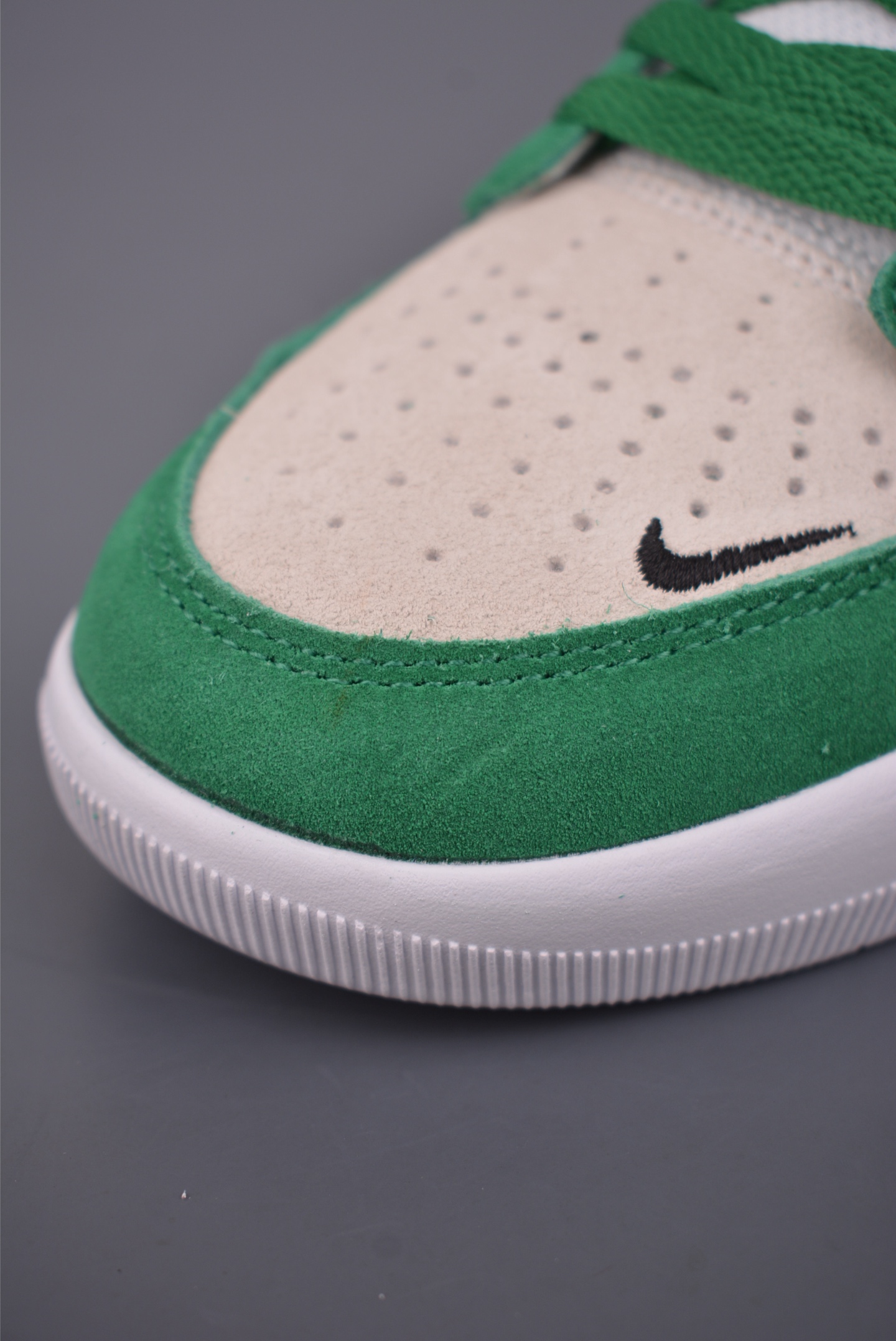 耐克Nike SB Force 58 硫化杯底 传统篮球风格 DC5477-300