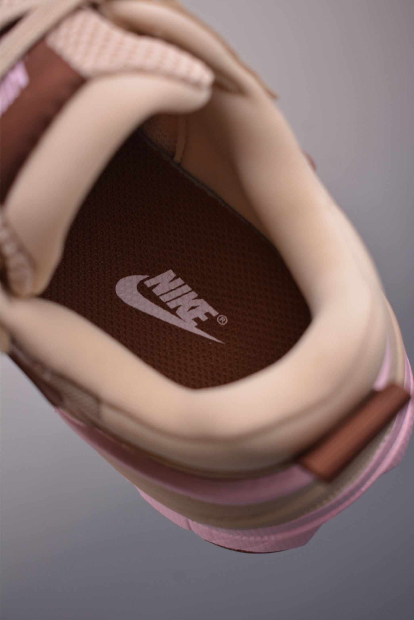 NIKE V2K Runtekk 版本 减震防滑复古低帮跑步鞋 FD0736-115