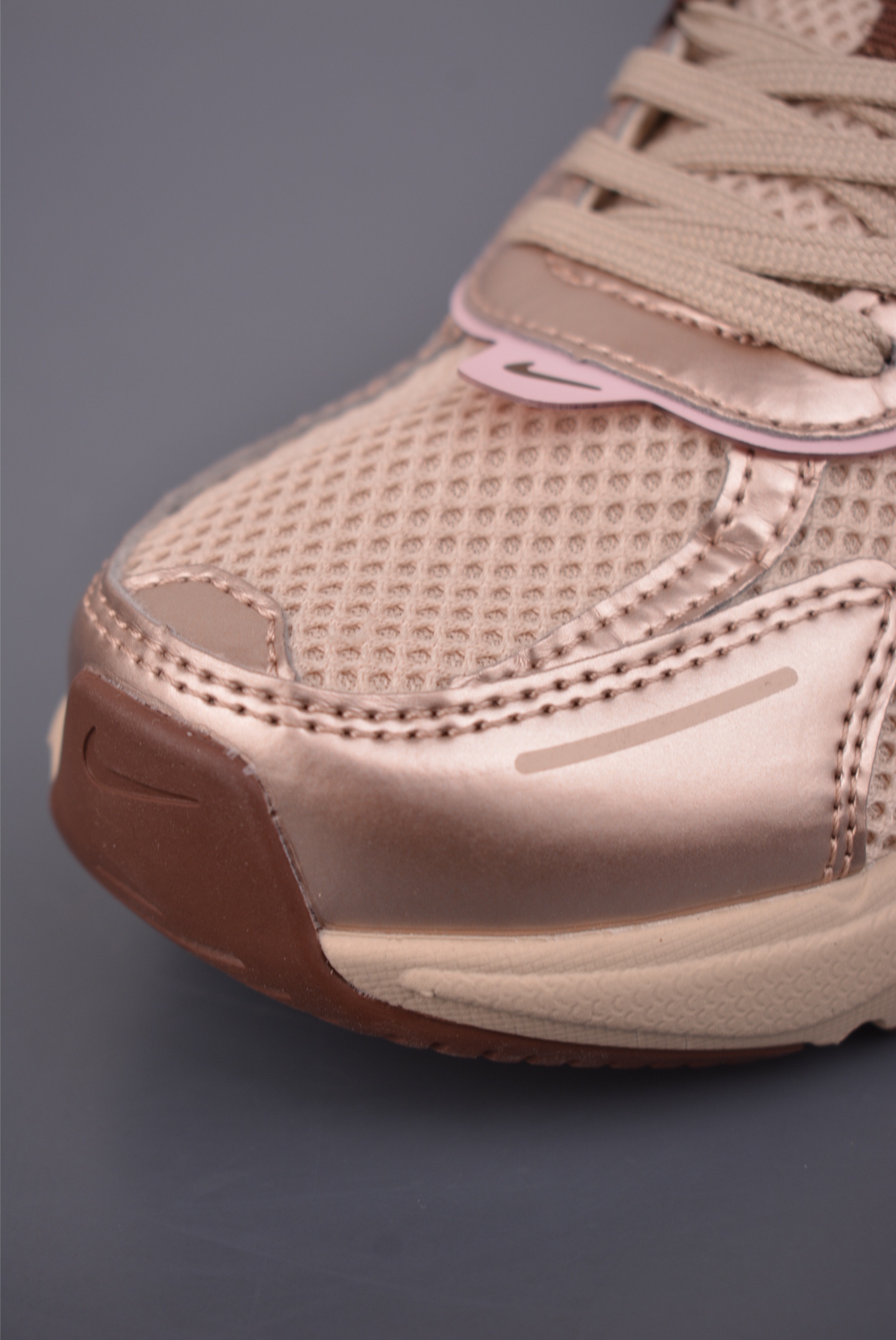 NIKE V2K Runtekk 版本 减震防滑复古低帮跑步鞋 FD0736-115