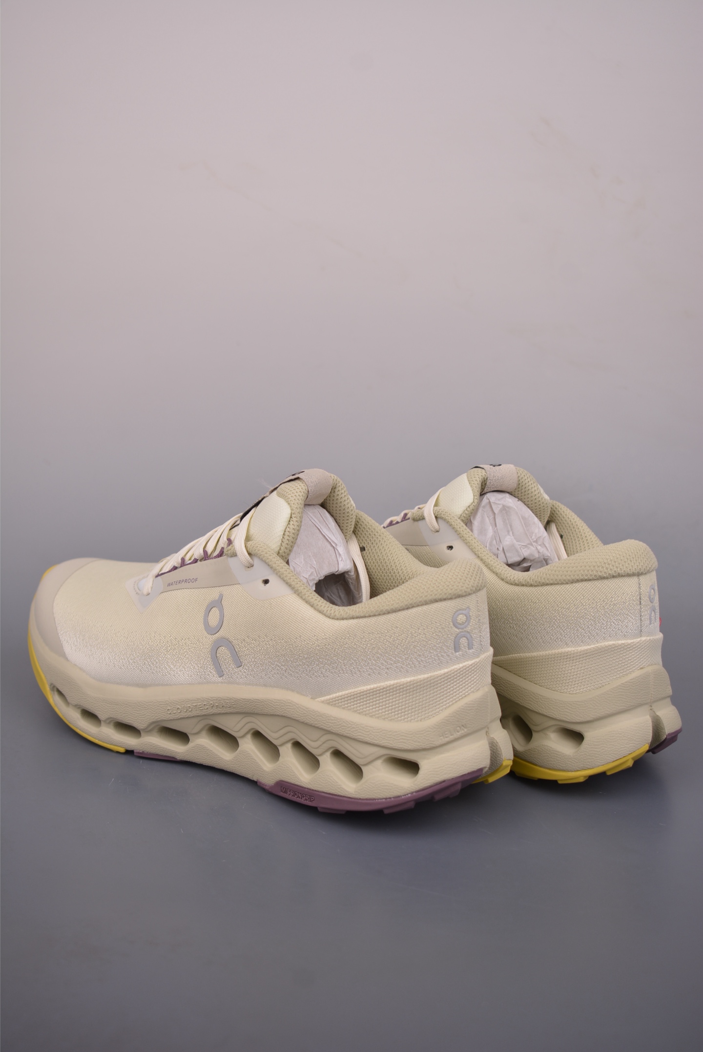 On昂跑 Cloudsurier Trail 2 WP 户外街头机能风跑步鞋 3MF301247251-High Quatity Cheap Brand wholesale wholesaler seller Clothes Bags handbags Sneakers Top Fashion Clothing Shoes from China Factory Chinese suppliers best Quality Beautiful Price On昂跑 Cloudsurier Trail 2 WP 户外街头机能风跑步鞋 3MF301247251
