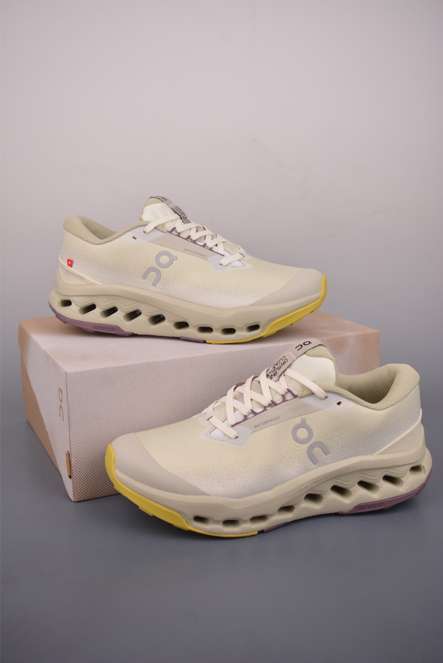 On昂跑 Cloudsurier Trail 2 WP 户外街头机能风跑步鞋 3MF301247251-High Quatity Cheap Brand wholesale wholesaler seller Clothes Bags handbags Sneakers Top Fashion Clothing Shoes from China Factory Chinese suppliers best Quality Beautiful Price On昂跑 Cloudsurier Trail 2 WP 户外街头机能风跑步鞋 3MF301247251