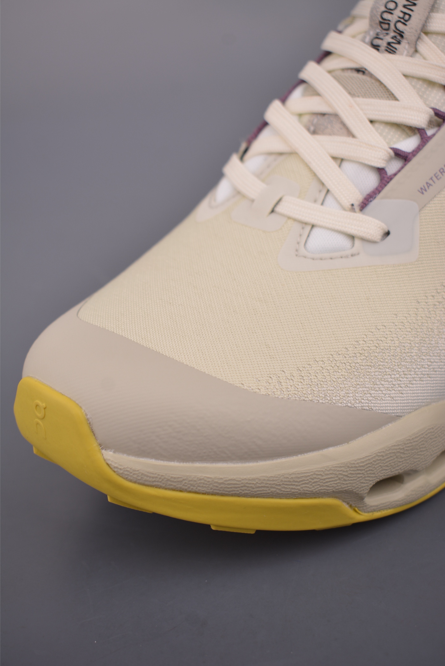 On昂跑 Cloudsurier Trail 2 WP 户外街头机能风跑步鞋 3MF301247251-High Quatity Cheap Brand wholesale wholesaler seller Clothes Bags handbags Sneakers Top Fashion Clothing Shoes from China Factory Chinese suppliers best Quality Beautiful Price On昂跑 Cloudsurier Trail 2 WP 户外街头机能风跑步鞋 3MF301247251