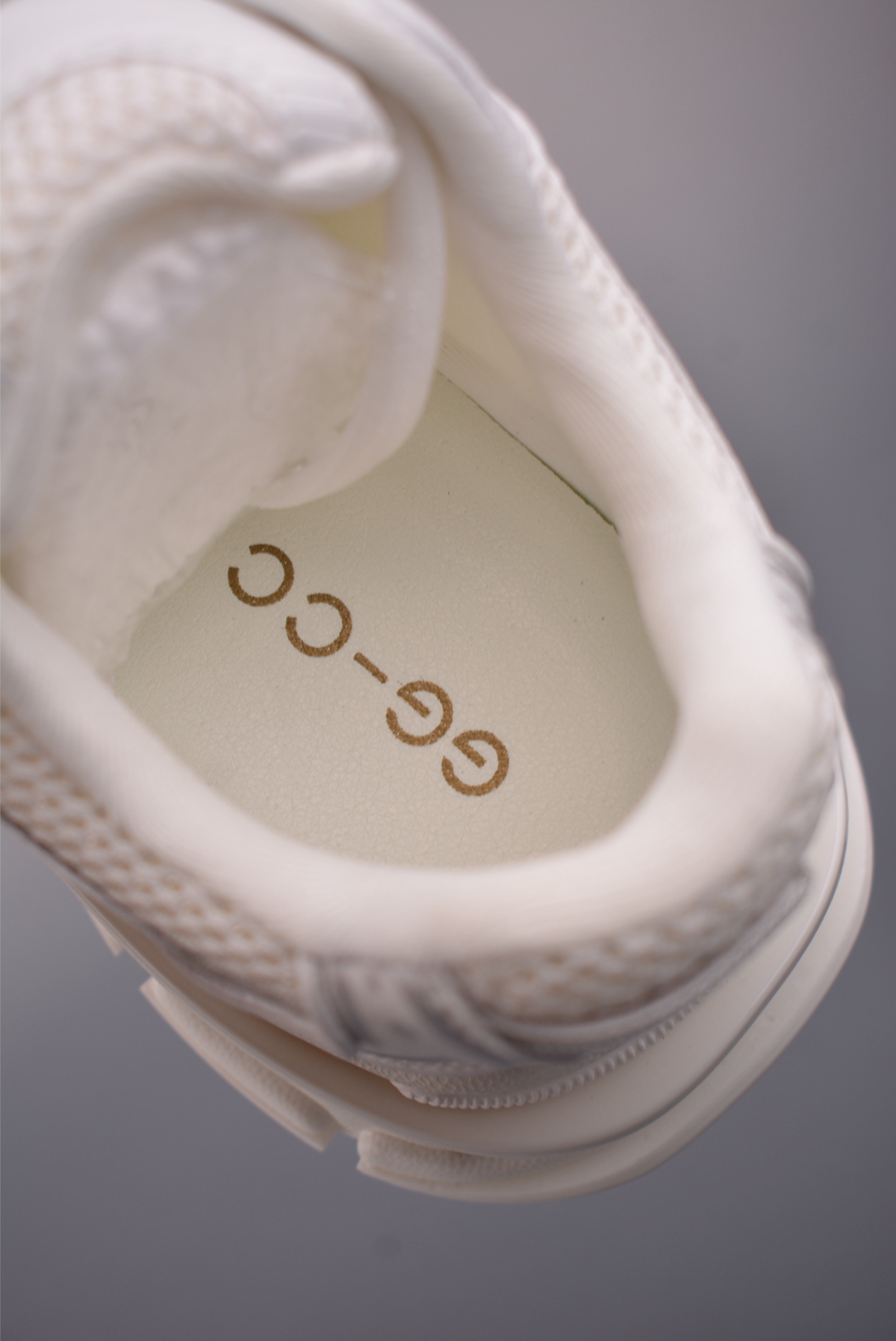 GG-CC GG-CC Chunky Low 厚底增高运动老爹鞋 G25X8557B-High Quatity Cheap Brand wholesale wholesaler seller Clothes Bags handbags Sneakers Top Fashion Clothing Shoes from China Factory Chinese suppliers best Quality Beautiful Price GG-CC GG-CC Chunky Low 厚底增高运动老爹鞋 G25X8557B