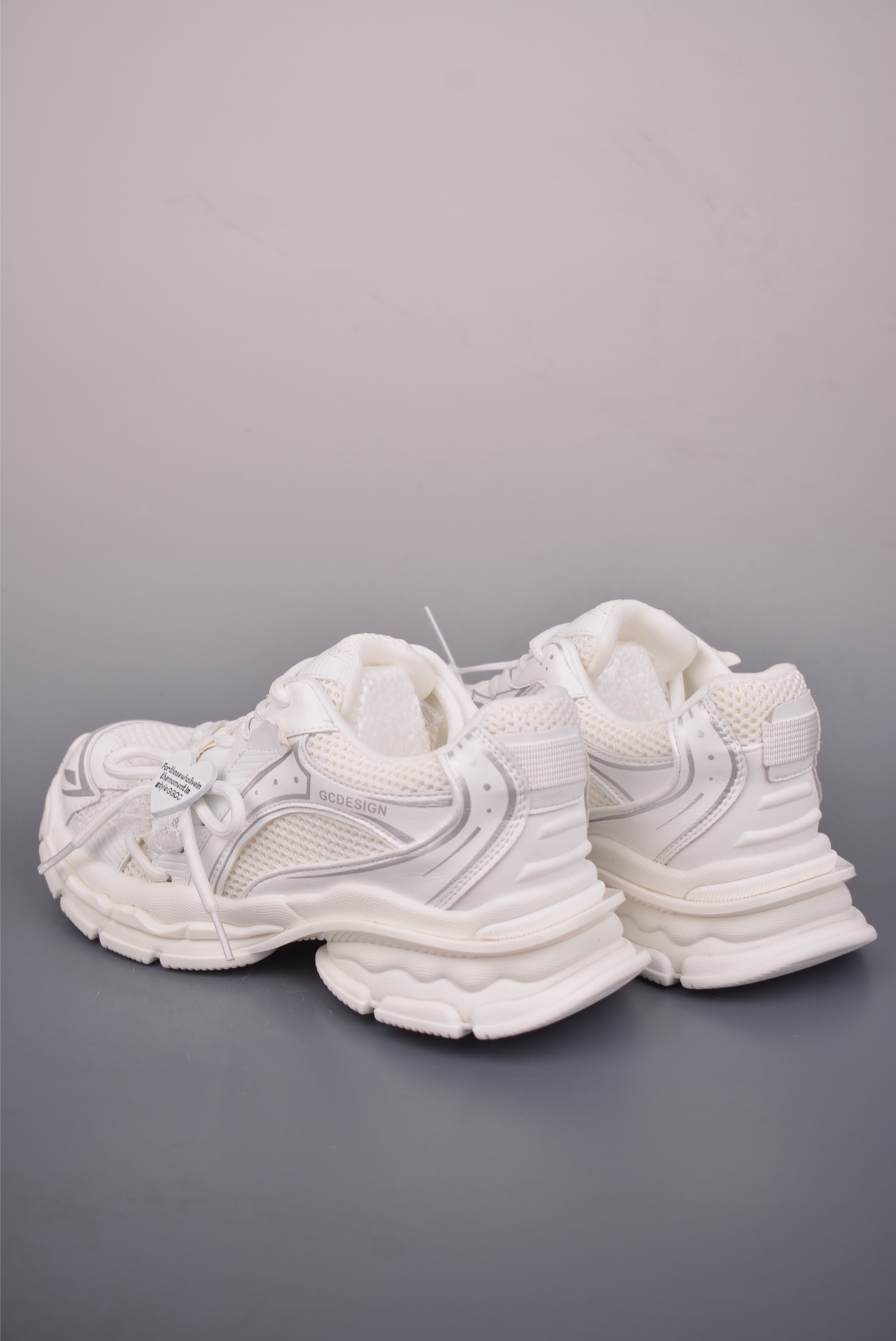 GG-CC GG-CC Chunky Low 厚底增高运动老爹鞋 G25X8557B-High Quatity Cheap Brand wholesale wholesaler seller Clothes Bags handbags Sneakers Top Fashion Clothing Shoes from China Factory Chinese suppliers best Quality Beautiful Price GG-CC GG-CC Chunky Low 厚底增高运动老爹鞋 G25X8557B