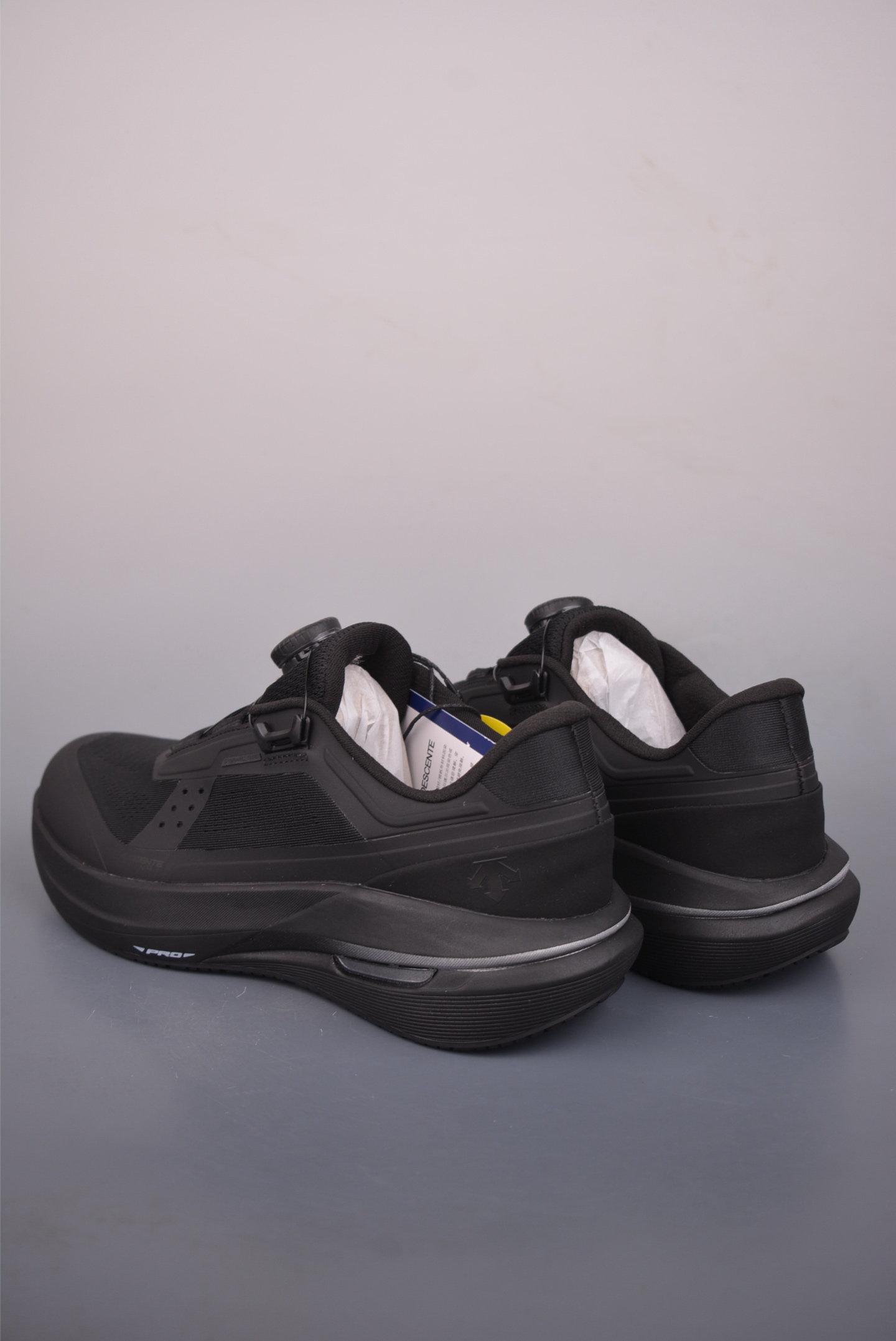 迪桑特LAVITATE GTX 轻盈缓震透气 时尚休闲运动覆盖防水男子越野跑鞋 D5331RRN11-High Quatity Cheap Brand wholesale wholesaler seller Clothes Bags handbags Sneakers Top Fashion Clothing Shoes from China Factory Chinese suppliers best Quality Beautiful Price 迪桑特LAVITATE GTX 轻盈缓震透气 时尚休闲运动覆盖防水男子越野跑鞋 D5331RRN11
