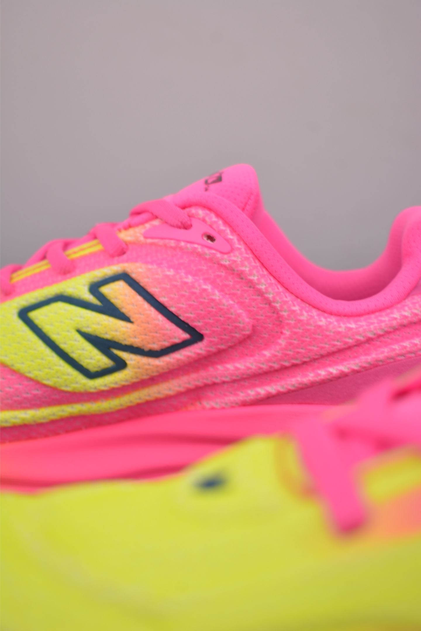 New Balance NB Fresh Foam Evoz v2舒适耐磨低帮跑步鞋 M10802XQ-High Quatity Cheap Brand wholesale wholesaler seller Clothes Bags handbags Sneakers Top Fashion Clothing Shoes from China Factory Chinese suppliers best Quality Beautiful Price New Balance NB Fresh Foam Evoz v2舒适耐磨低帮跑步鞋 M10802XQ