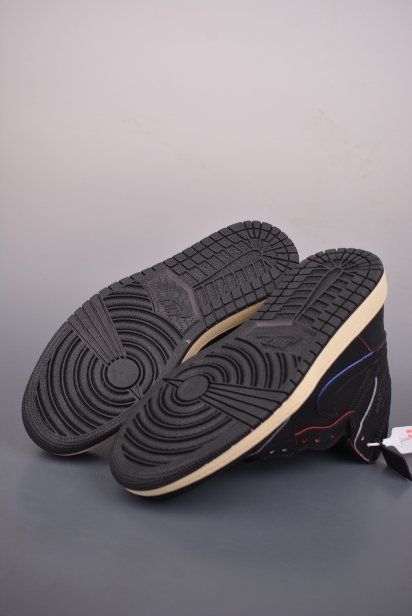 Jordan Air Jordan 1 High 刮刮乐 DZ5485-002-High Quatity Cheap Brand wholesale wholesaler seller Clothes Bags handbags Sneakers Top Fashion Clothing Shoes from China Factory Chinese suppliers best Quality Beautiful Price Jordan Air Jordan 1 High 刮刮乐 DZ5485-002