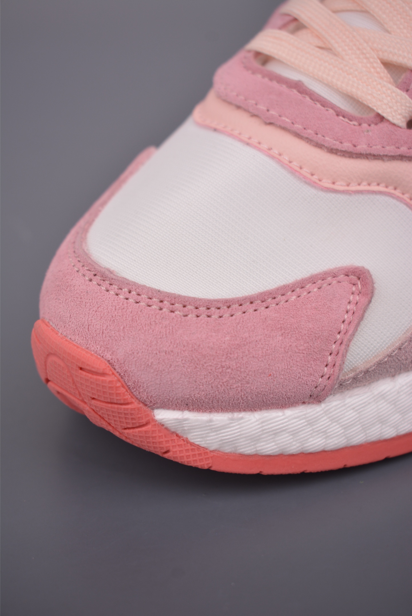 Adidas Originals TRESCRUN BR BOOST全掌真爆 耐磨缓震休闲运动跑鞋 FV4715-High Quatity Cheap Brand wholesale wholesaler seller Clothes Bags handbags Sneakers Top Fashion Clothing Shoes from China Factory Chinese suppliers best Quality Beautiful Price Adidas Originals TRESCRUN BR BOOST全掌真爆 耐磨缓震休闲运动跑鞋 FV4715