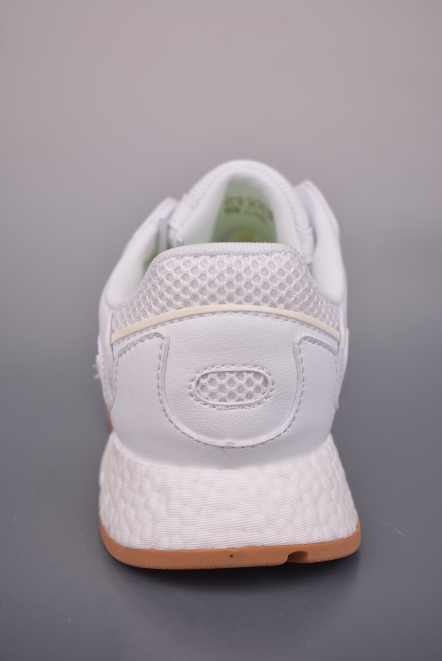 Adidas Originals TRESCRUN BR BOOST全掌真爆 耐磨缓震休闲运动跑鞋 EG4789