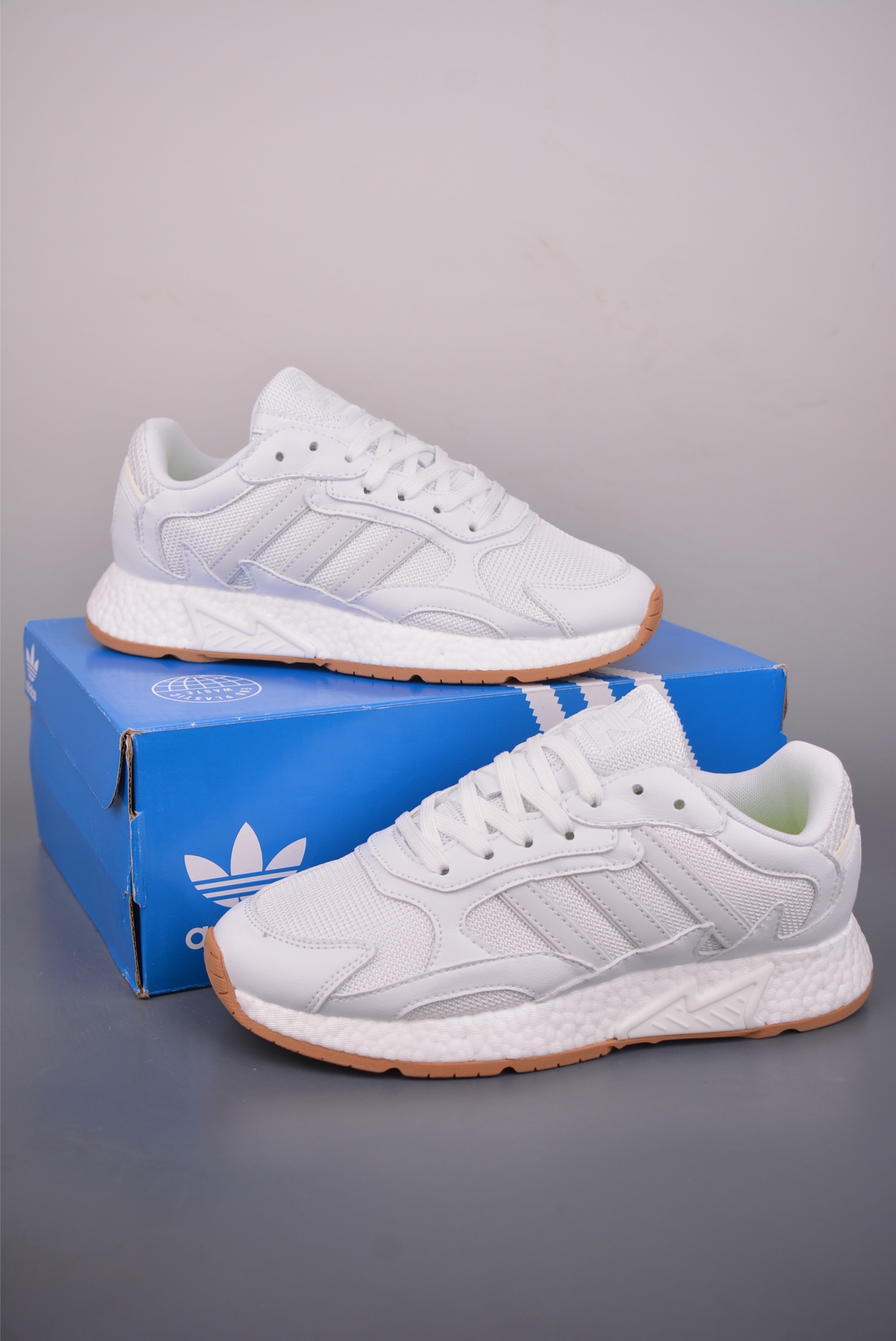 Adidas Originals TRESCRUN BR BOOST全掌真爆 耐磨缓震休闲运动跑鞋 EG4789