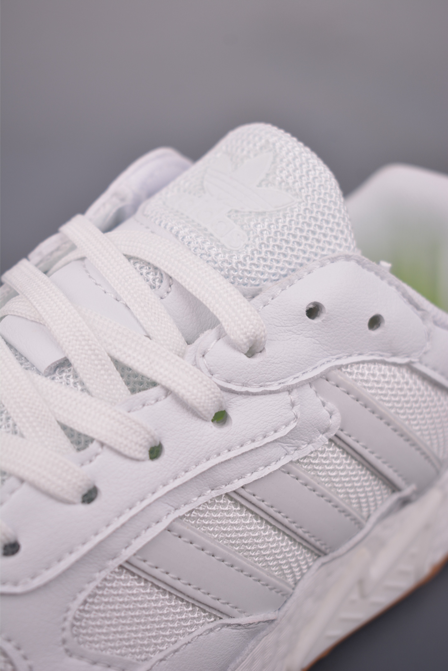 Adidas Originals TRESCRUN BR BOOST全掌真爆 耐磨缓震休闲运动跑鞋 EG4789