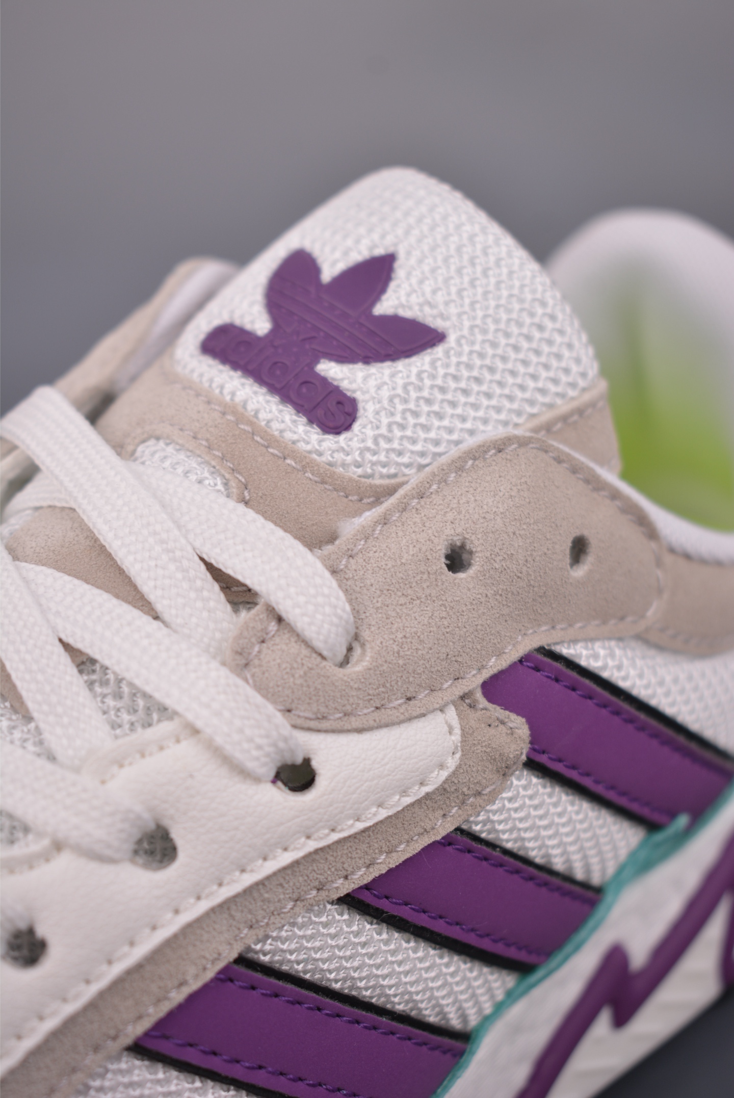 Adidas Originals TRESCRUN BR BOOST全掌真爆 耐磨缓震休闲运动跑鞋 EF0798-High Quatity Cheap Brand wholesale wholesaler seller Clothes Bags handbags Sneakers Top Fashion Clothing Shoes from China Factory Chinese suppliers best Quality Beautiful Price Adidas Originals TRESCRUN BR BOOST全掌真爆 耐磨缓震休闲运动跑鞋 EF0798