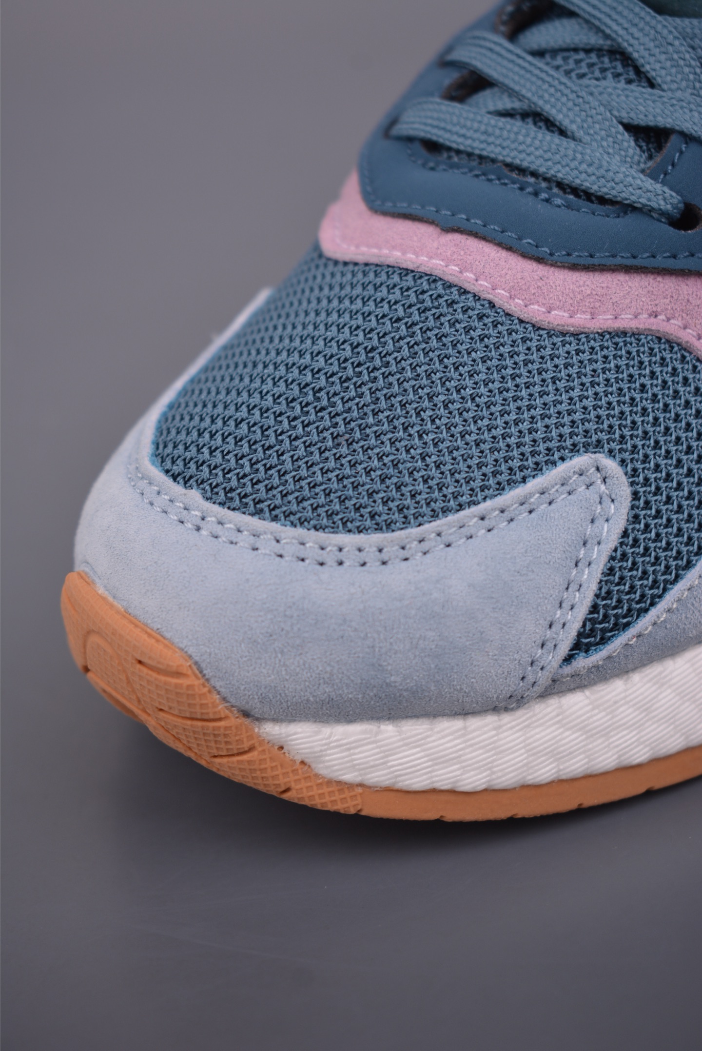 Adidas Originals TRESCRUN BR BOOST全掌真爆 耐磨缓震休闲运动跑鞋 EF0518-High Quatity Cheap Brand wholesale wholesaler seller Clothes Bags handbags Sneakers Top Fashion Clothing Shoes from China Factory Chinese suppliers best Quality Beautiful Price Adidas Originals TRESCRUN BR BOOST全掌真爆 耐磨缓震休闲运动跑鞋 EF0518