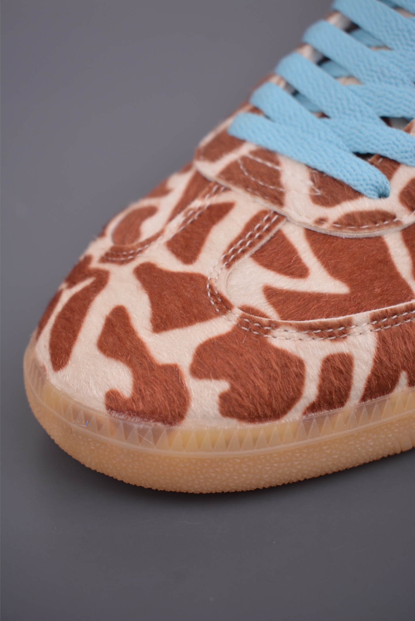 Adidas三叶草SAMBA 休闲板鞋 KI6669-High Quatity Cheap Brand wholesale wholesaler seller Clothes Bags handbags Sneakers Top Fashion Clothing Shoes from China Factory Chinese suppliers best Quality Beautiful Price Adidas三叶草SAMBA 休闲板鞋 KI6669