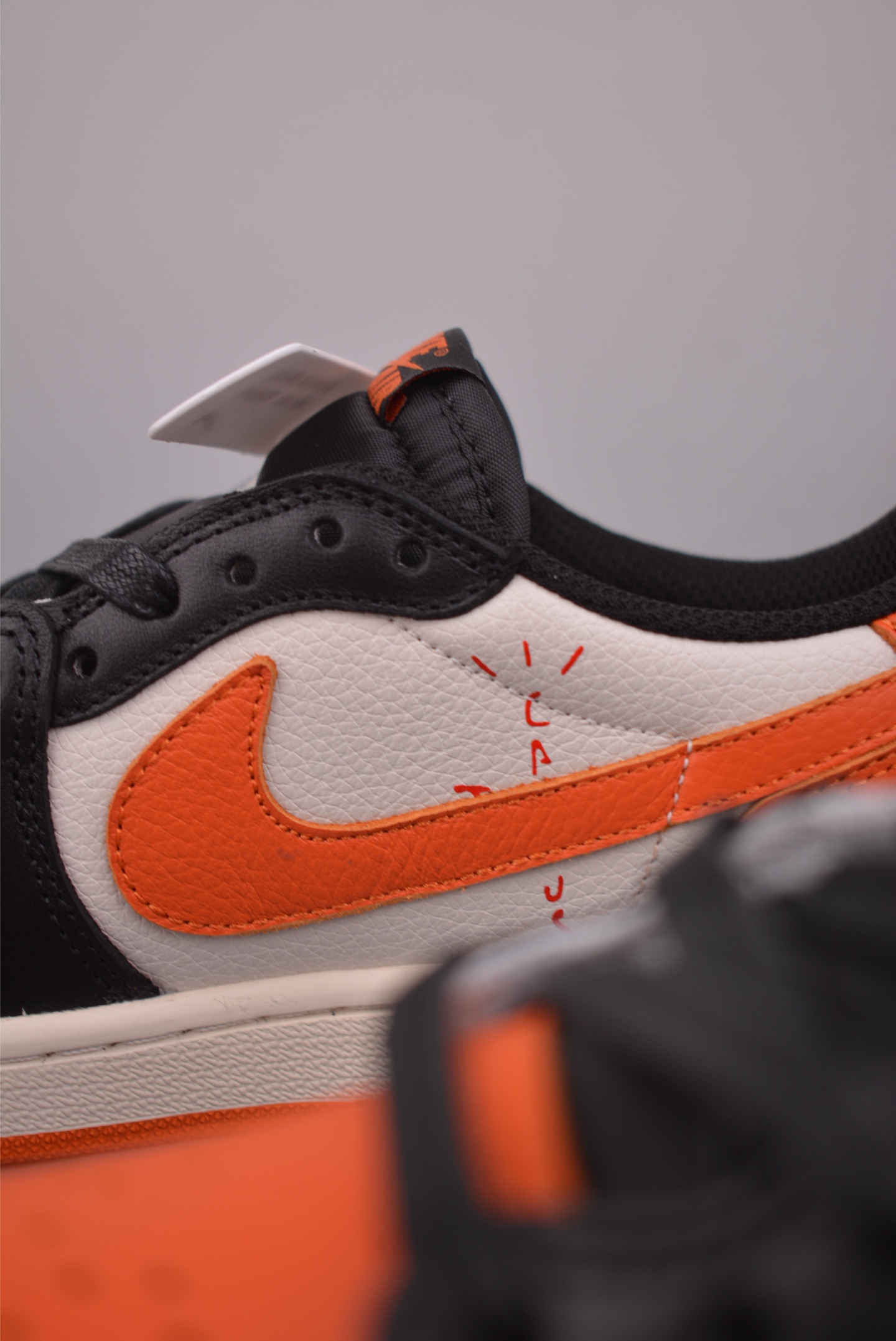 Fragment x Travis Scott x Air Jordan 1 Low 三方联名倒钩 CZ0790-005-High Quatity Cheap Brand wholesale wholesaler seller Clothes Bags handbags Sneakers Top Fashion Clothing Shoes from China Factory Chinese suppliers best Quality Beautiful Price Fragment x Travis Scott x Air Jordan 1 Low 三方联名倒钩 CZ0790-005