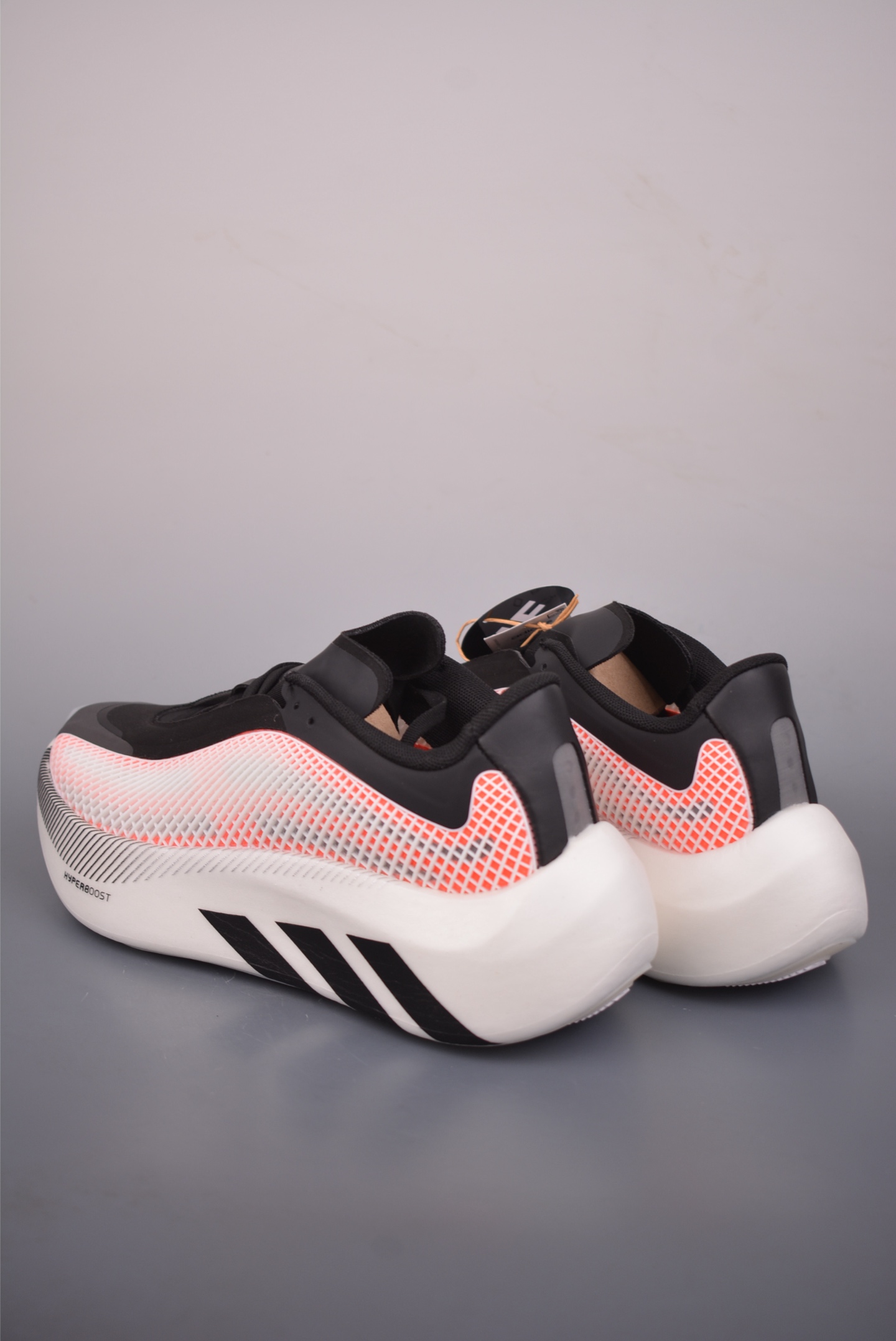 adidas HYPER BOOST EDGE M 全掌爆米花回弹大底 舒适减震跑步鞋 LA6213