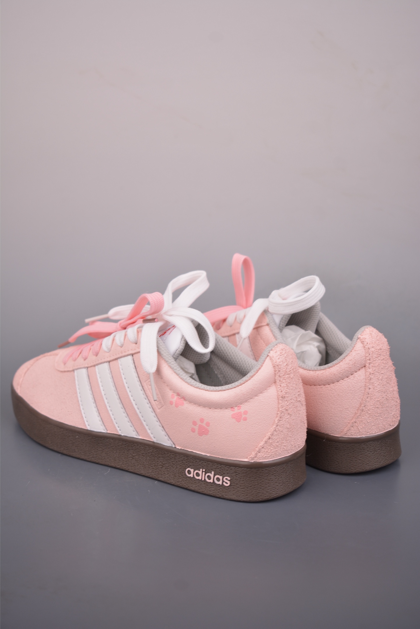 adidas VI Court CLASSIC 手绘涂鸦 三叶草休闲复古运动板鞋 HQ1802