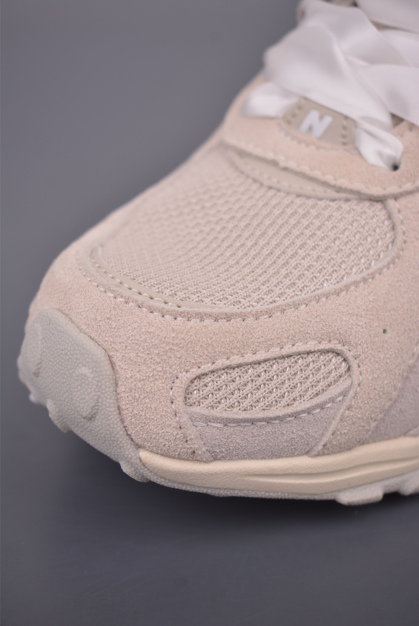 New Balance 新百伦204 充正版本 复古休闲运动百搭老爹跑步鞋 U204L2SZ-High Quatity Cheap Brand wholesale wholesaler seller Clothes Bags handbags Sneakers Top Fashion Clothing Shoes from China Factory Chinese suppliers best Quality Beautiful Price New Balance 新百伦204 充正版本 复古休闲运动百搭老爹跑步鞋 U204L2SZ