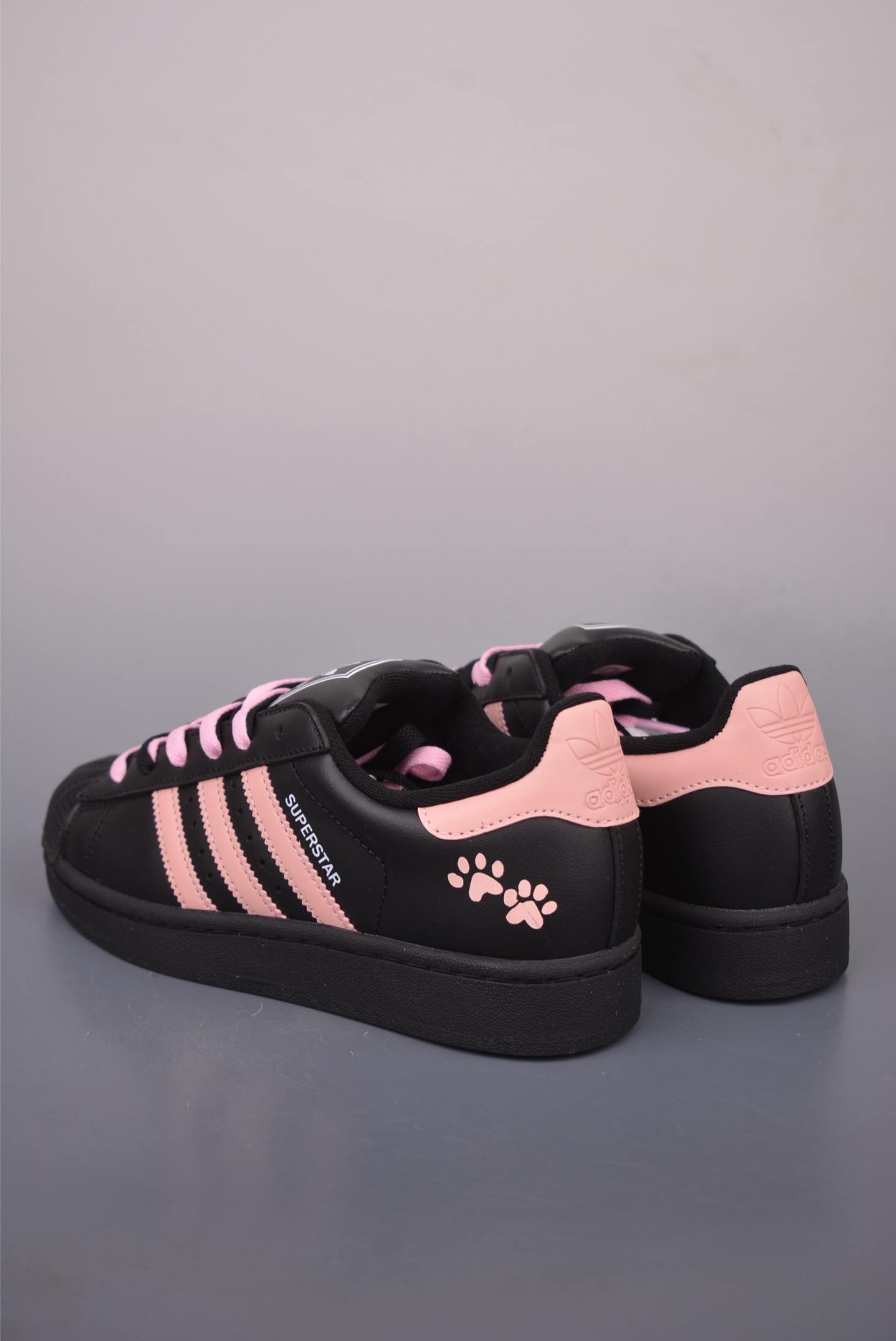 adidas originals Superstar 2 贝壳头 H11顶级头层版 复古板鞋 JH9977-High Quatity Cheap Brand wholesale wholesaler seller Clothes Bags handbags Sneakers Top Fashion Clothing Shoes from China Factory Chinese suppliers best Quality Beautiful Price adidas originals Superstar 2 贝壳头 H11顶级头层版 复古板鞋 JH9977