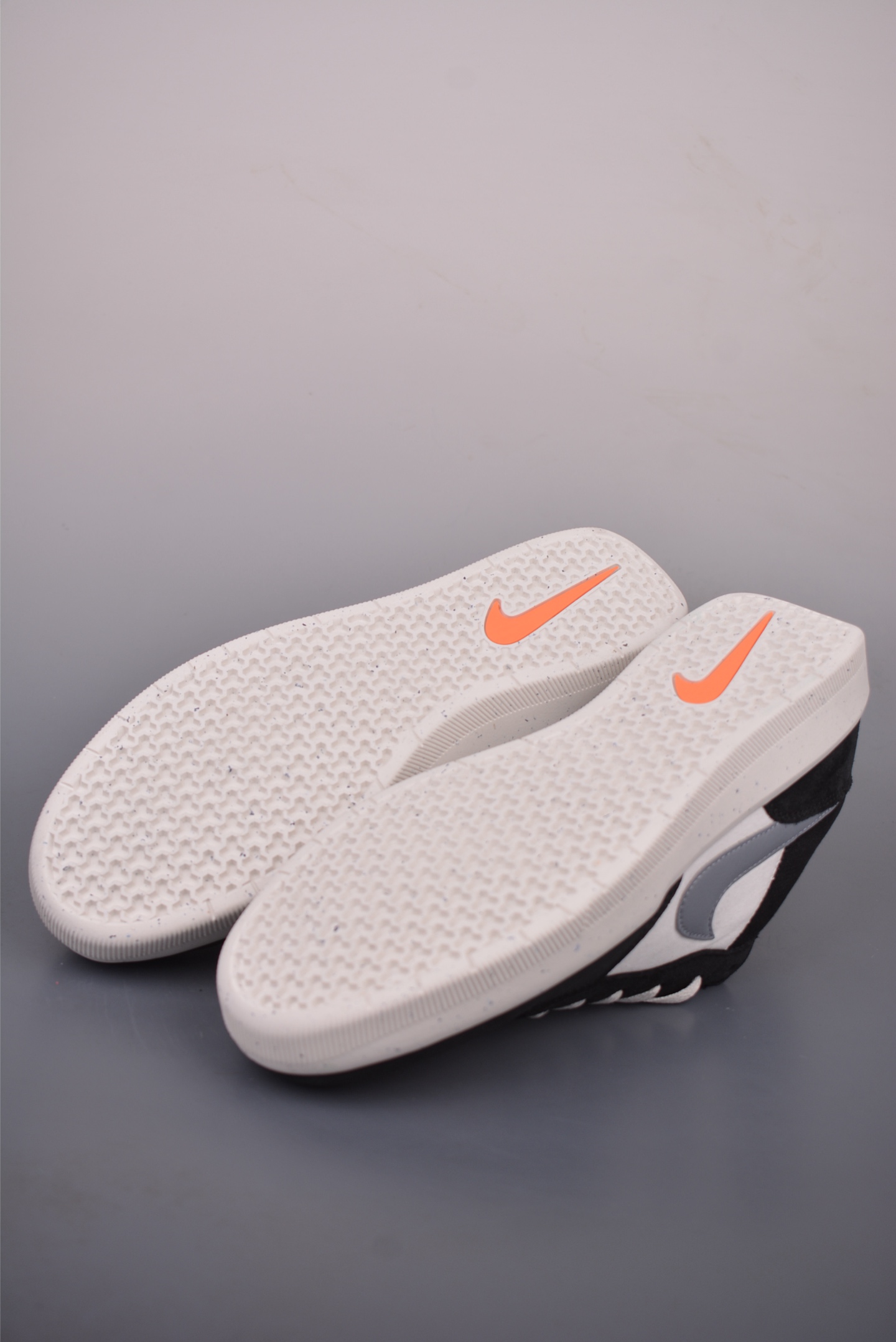 耐克Nike SB Force 58 硫化杯底 传统篮球风格 DC5477-012-High Quatity Cheap Brand wholesale wholesaler seller Clothes Bags handbags Sneakers Top Fashion Clothing Shoes from China Factory Chinese suppliers best Quality Beautiful Price 耐克Nike SB Force 58 硫化杯底 传统篮球风格 DC5477-012