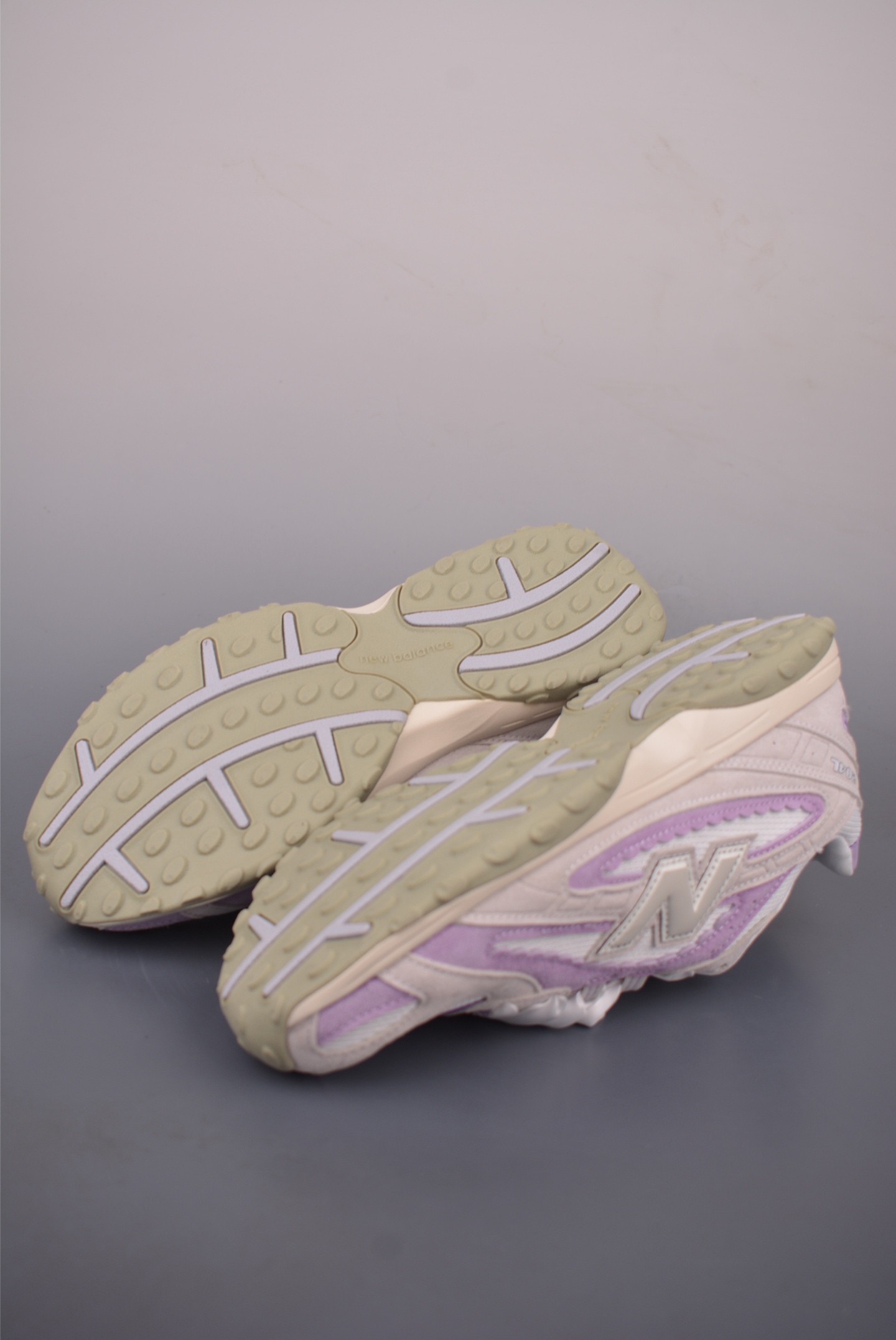 New Balance 新百伦204 充正版本 复古休闲运动百搭老爹跑步鞋 U204L6A6-D2722-High Quatity Cheap Brand wholesale wholesaler seller Clothes Bags handbags Sneakers Top Fashion Clothing Shoes from China Factory Chinese suppliers best Quality Beautiful Price New Balance 新百伦204 充正版本 复古休闲运动百搭老爹跑步鞋 U204L6A6-D2722