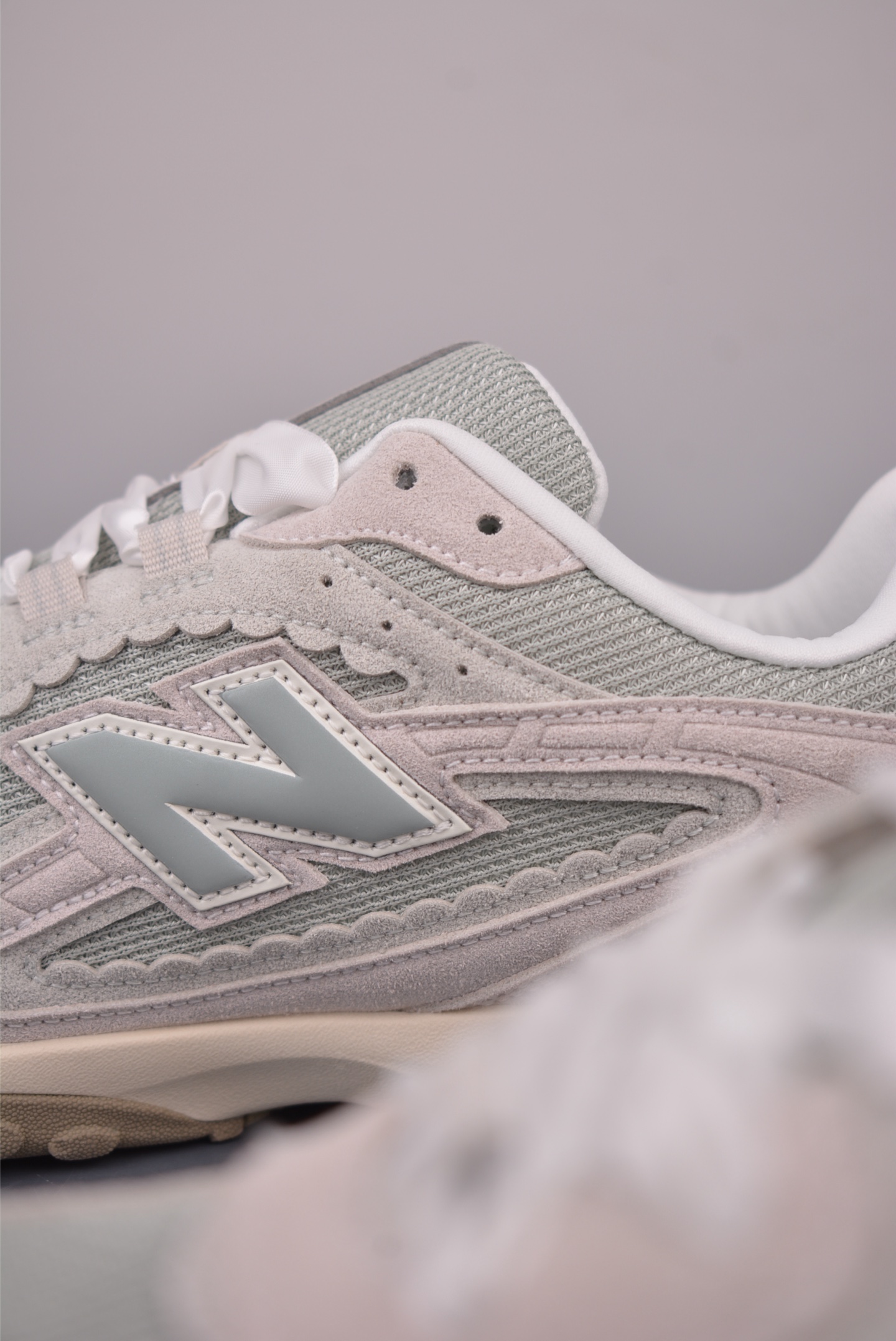New Balance 新百伦204 充正版本 复古休闲运动百搭老爹跑步鞋 U204L6A6-E2722-High Quatity Cheap Brand wholesale wholesaler seller Clothes Bags handbags Sneakers Top Fashion Clothing Shoes from China Factory Chinese suppliers best Quality Beautiful Price New Balance 新百伦204 充正版本 复古休闲运动百搭老爹跑步鞋 U204L6A6-E2722