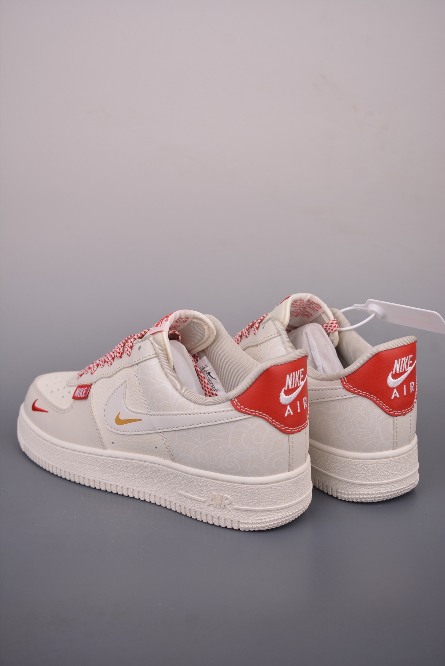 Nike Air Force 1 Low 米红 SS1979-024-High Quatity Cheap Brand wholesale wholesaler seller Clothes Bags handbags Sneakers Top Fashion Clothing Shoes from China Factory Chinese suppliers best Quality Beautiful Price Nike Air Force 1 Low 米红 SS1979-024