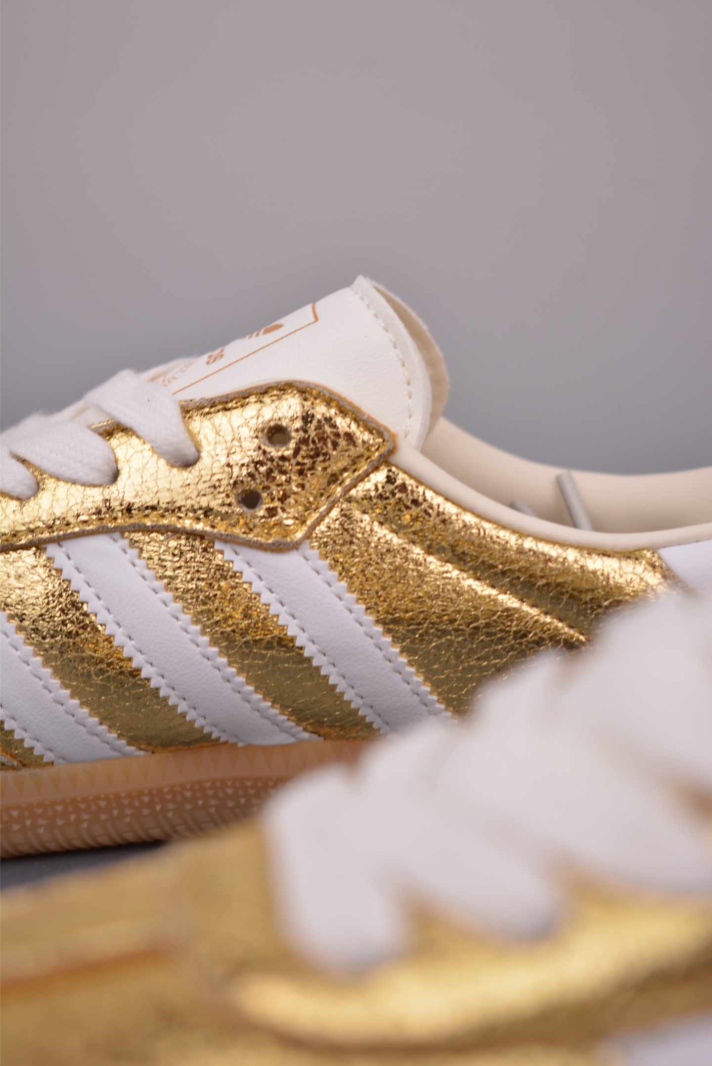Adidas三叶草SAMBA 休闲板鞋 KI5719-High Quatity Cheap Brand wholesale wholesaler seller Clothes Bags handbags Sneakers Top Fashion Clothing Shoes from China Factory Chinese suppliers best Quality Beautiful Price Adidas三叶草SAMBA 休闲板鞋 KI5719