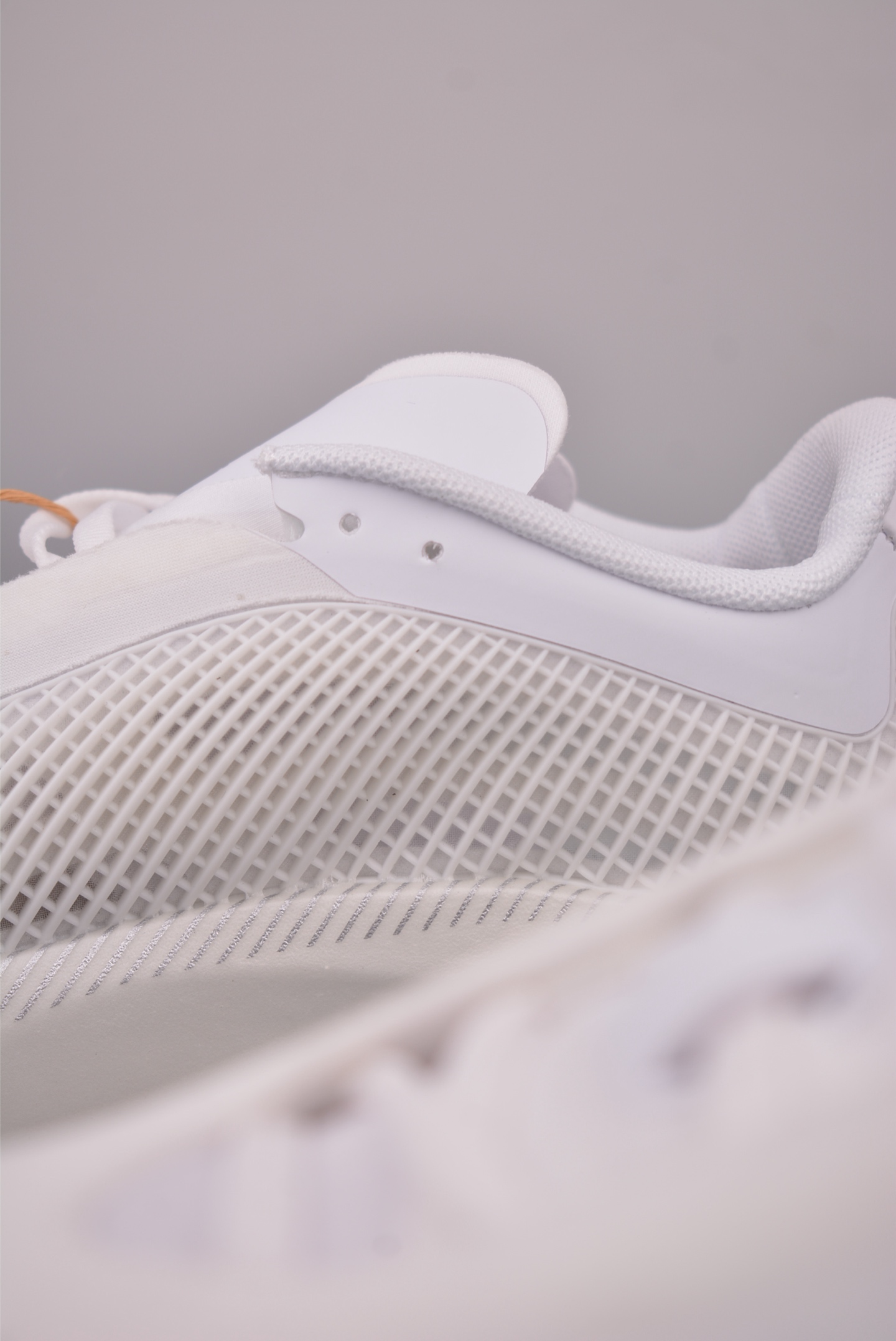 adidas HYPER BOOST EDGE M 全掌爆米花回弹大底 舒适减震跑步鞋 LA6215-High Quatity Cheap Brand wholesale wholesaler seller Clothes Bags handbags Sneakers Top Fashion Clothing Shoes from China Factory Chinese suppliers best Quality Beautiful Price adidas HYPER BOOST EDGE M 全掌爆米花回弹大底 舒适减震跑步鞋 LA6215