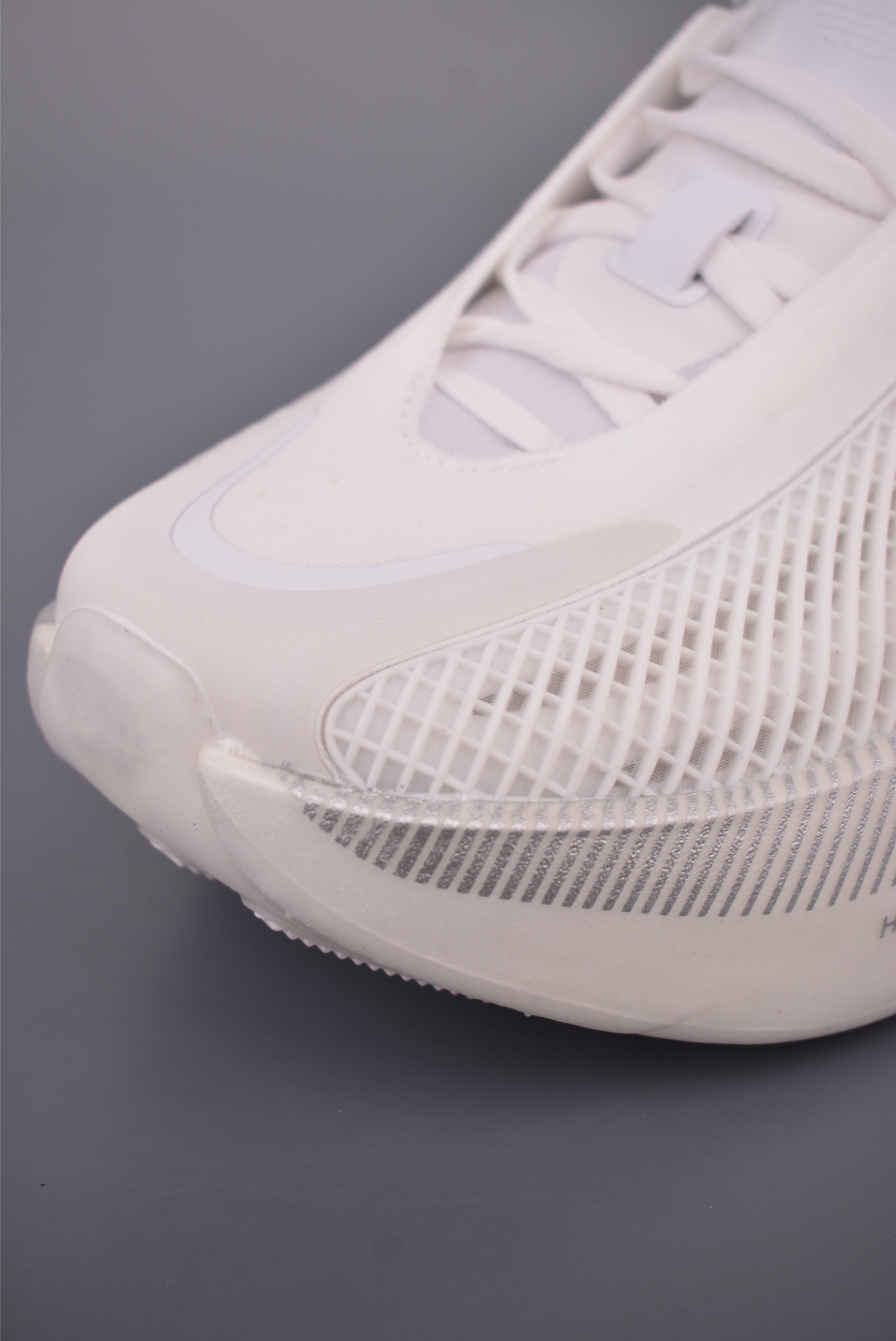 adidas HYPER BOOST EDGE M 全掌爆米花回弹大底 舒适减震跑步鞋 LA6215-High Quatity Cheap Brand wholesale wholesaler seller Clothes Bags handbags Sneakers Top Fashion Clothing Shoes from China Factory Chinese suppliers best Quality Beautiful Price adidas HYPER BOOST EDGE M 全掌爆米花回弹大底 舒适减震跑步鞋 LA6215