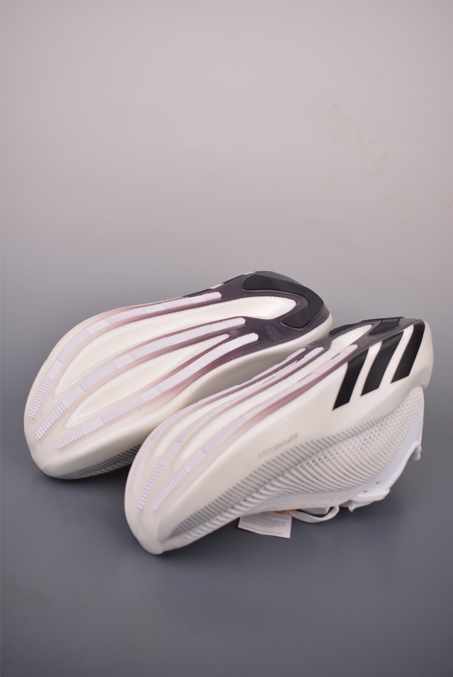 adidas HYPER BOOST EDGE M 全掌爆米花回弹大底 舒适减震跑步鞋 LA6215-High Quatity Cheap Brand wholesale wholesaler seller Clothes Bags handbags Sneakers Top Fashion Clothing Shoes from China Factory Chinese suppliers best Quality Beautiful Price adidas HYPER BOOST EDGE M 全掌爆米花回弹大底 舒适减震跑步鞋 LA6215