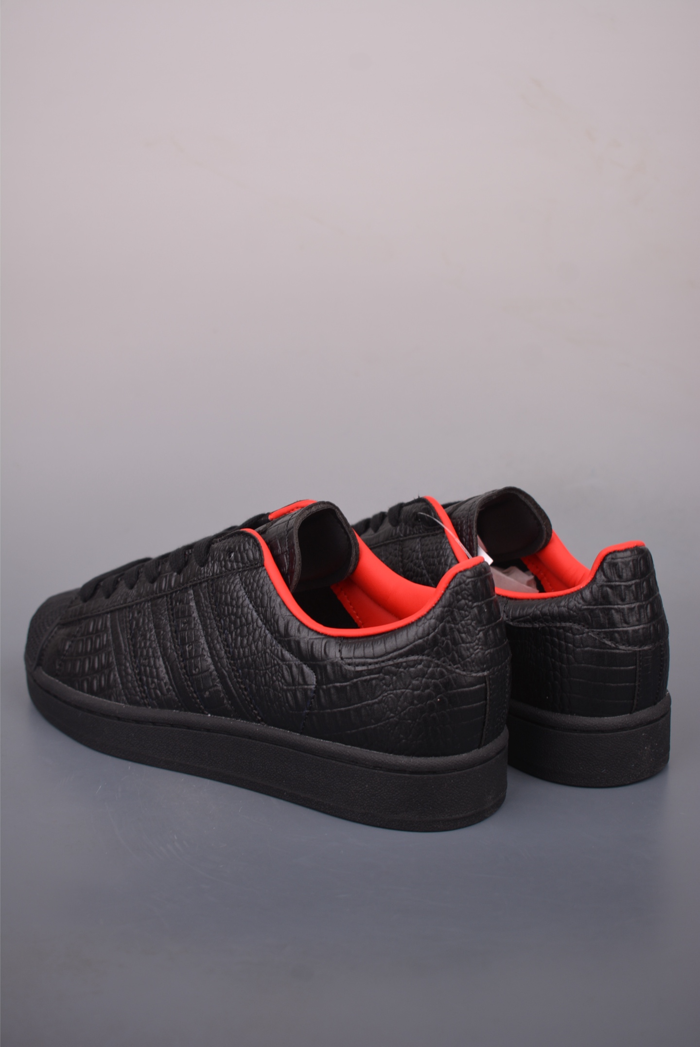 Adidas Originals Superstar 二代 2026全新版本 贝壳头 IH9310-High Quatity Cheap Brand wholesale wholesaler seller Clothes Bags handbags Sneakers Top Fashion Clothing Shoes from China Factory Chinese suppliers best Quality Beautiful Price Adidas Originals Superstar 二代 2026全新版本 贝壳头 IH9310