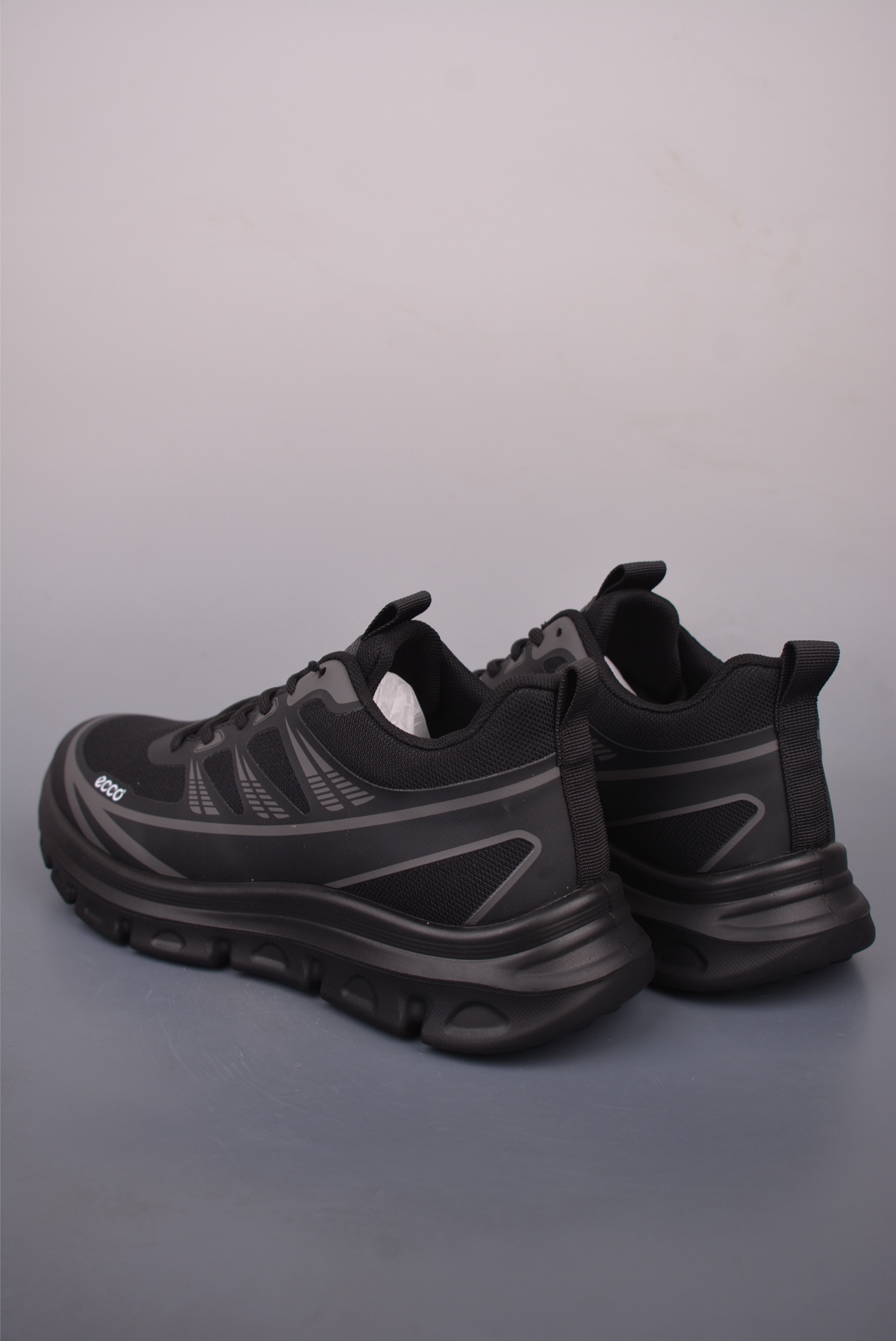 Balenciaga巴黎世家 低帮潮流风百搭休闲运动鞋 ECBA800463C-High Quatity Cheap Brand wholesale wholesaler seller Clothes Bags handbags Sneakers Top Fashion Clothing Shoes from China Factory Chinese suppliers best Quality Beautiful Price Balenciaga巴黎世家 低帮潮流风百搭休闲运动鞋 ECBA800463C
