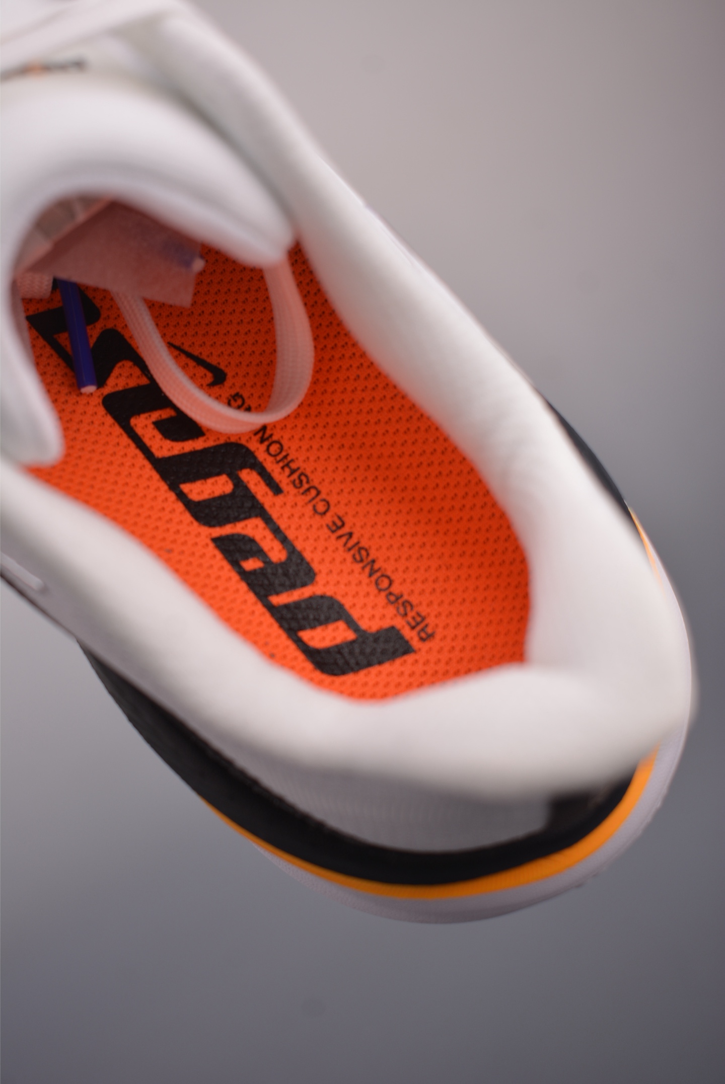 Nike Pegasus Premium 纯原版本 减震防滑耐磨透气 低帮跑步鞋 IB1873-102