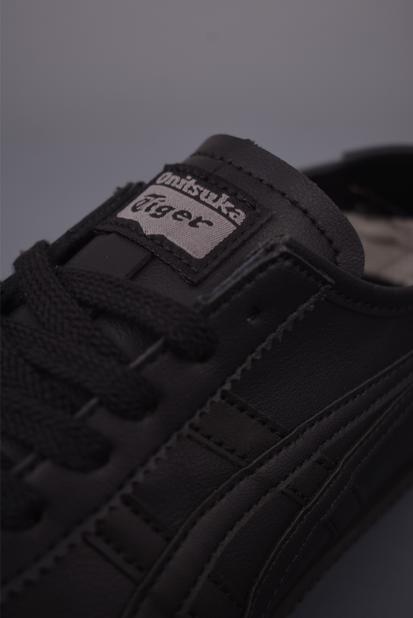 130 Asics鬼冢虎 MEXICO 66 NM 做工精赞 D4J2L-909-Chinese UA Cheap High Quatity Brand Clothes Bags handbags Sneakers wholesale wholesaler seller from China Factory suppliers Fashion Clothing Shoes best Quality Beautiful Price 130 Asics鬼冢虎 MEXICO 66 NM 做工精赞 D4J2L-909