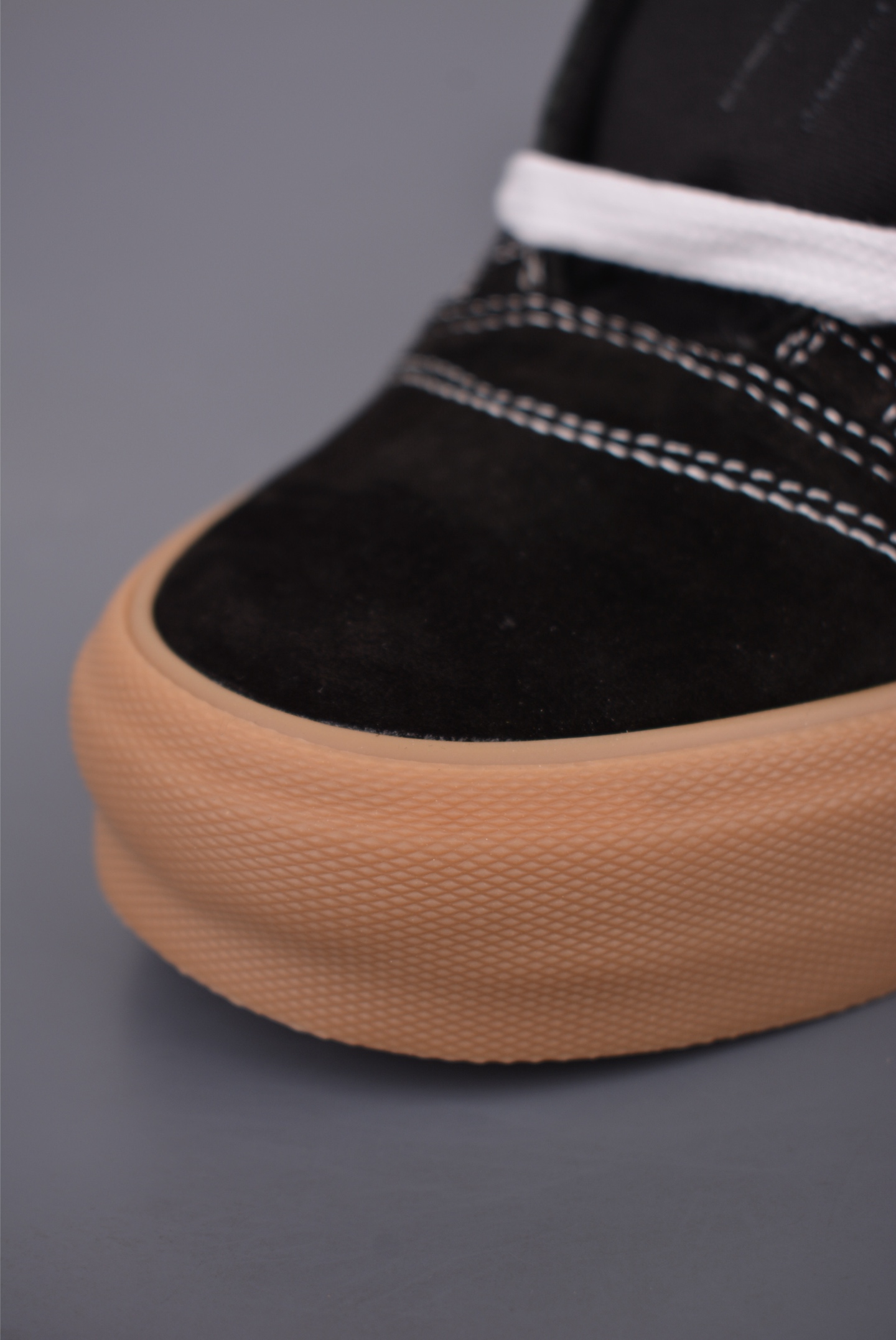 Vans Knu Skool 黑生胶 万斯低帮复古休闲胖胖面包鞋 肥胖版大LOGO原版全皮猪八面料 VN000D22CJI-Top High Quatity Cheap Sneakers Fashion Clothing Clothes Bags handbags Shoes of all Brand wholesale With The best Quality And Beautiful Price from China Factory Chinese suppliers wholesaler seller Vans Knu Skool 黑生胶 万斯低帮复古休闲胖胖面包鞋 肥胖版大LOGO原版全皮猪八面料 VN000D22CJI