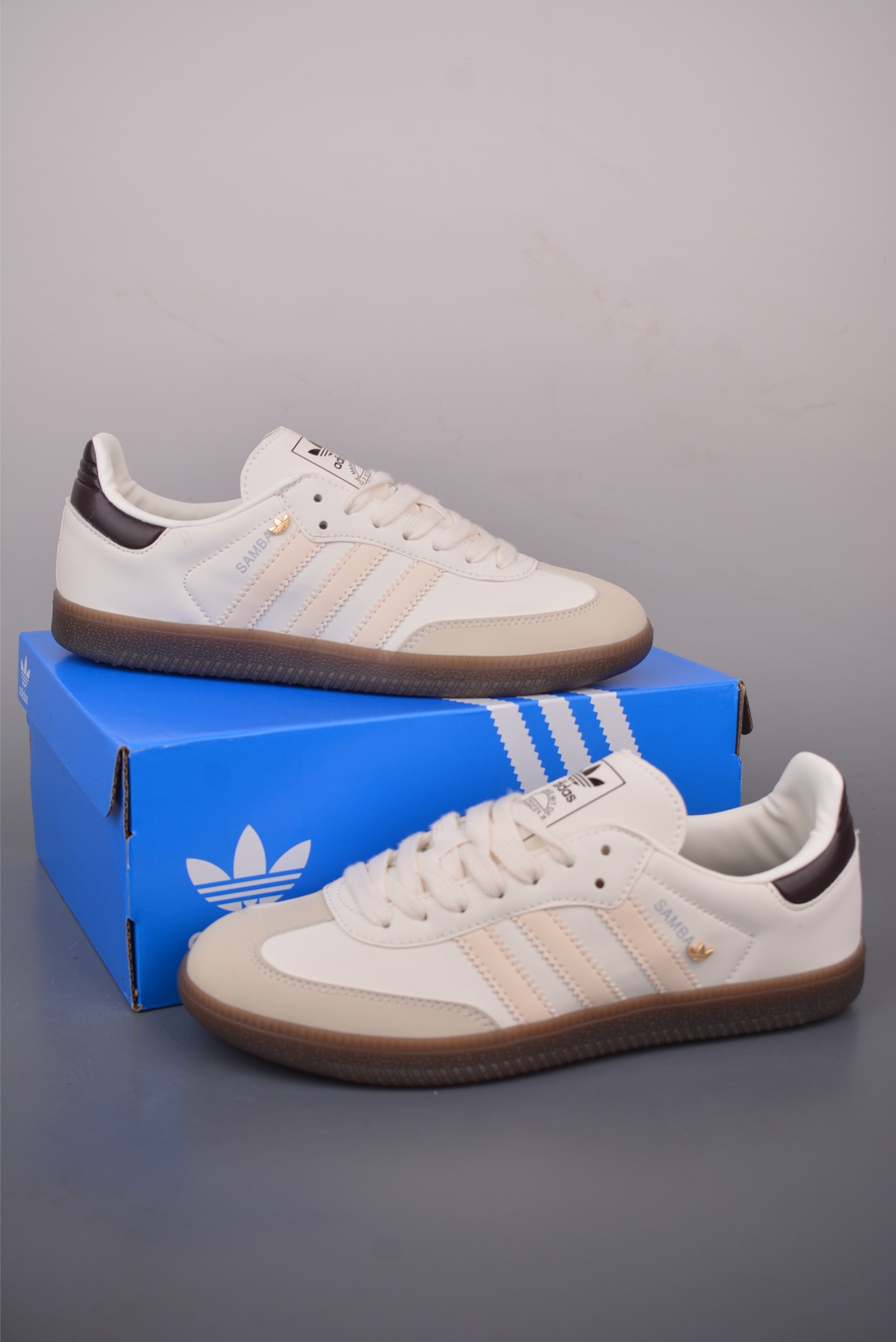 140 Adidas三叶草SAMBA 休闲板鞋 IH6628-Chinese UA Cheap High Quatity Brand Clothes Bags handbags Sneakers wholesale wholesaler seller from China Factory suppliers Fashion Clothing Shoes best Quality Beautiful Price 140 Adidas三叶草SAMBA 休闲板鞋 IH6628