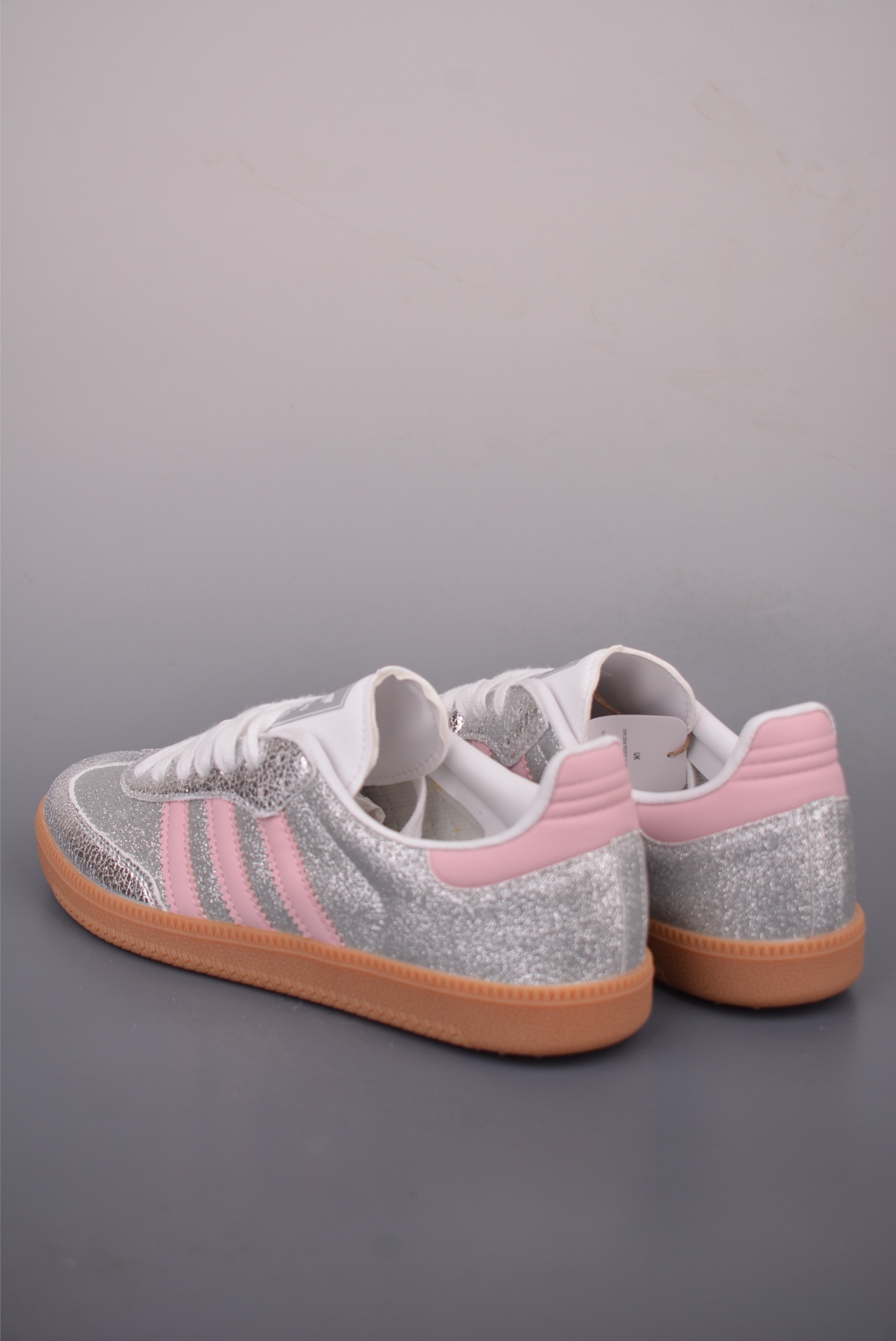 140 Adidas三叶草SAMBA 休闲板鞋 JR6695