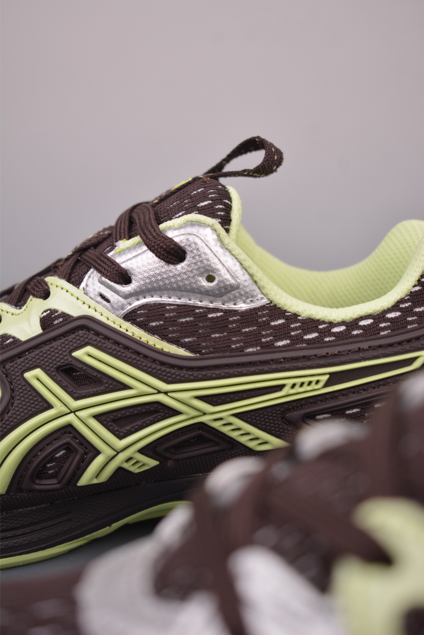 180 Asics UB12-S Gel-SD Lyte 亚瑟士舒适贴合跑步鞋 1203A665-300