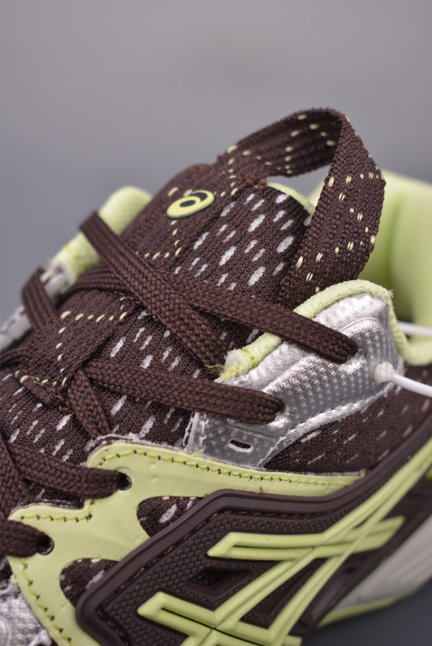 180 Asics UB12-S Gel-SD Lyte 亚瑟士舒适贴合跑步鞋 1203A665-300