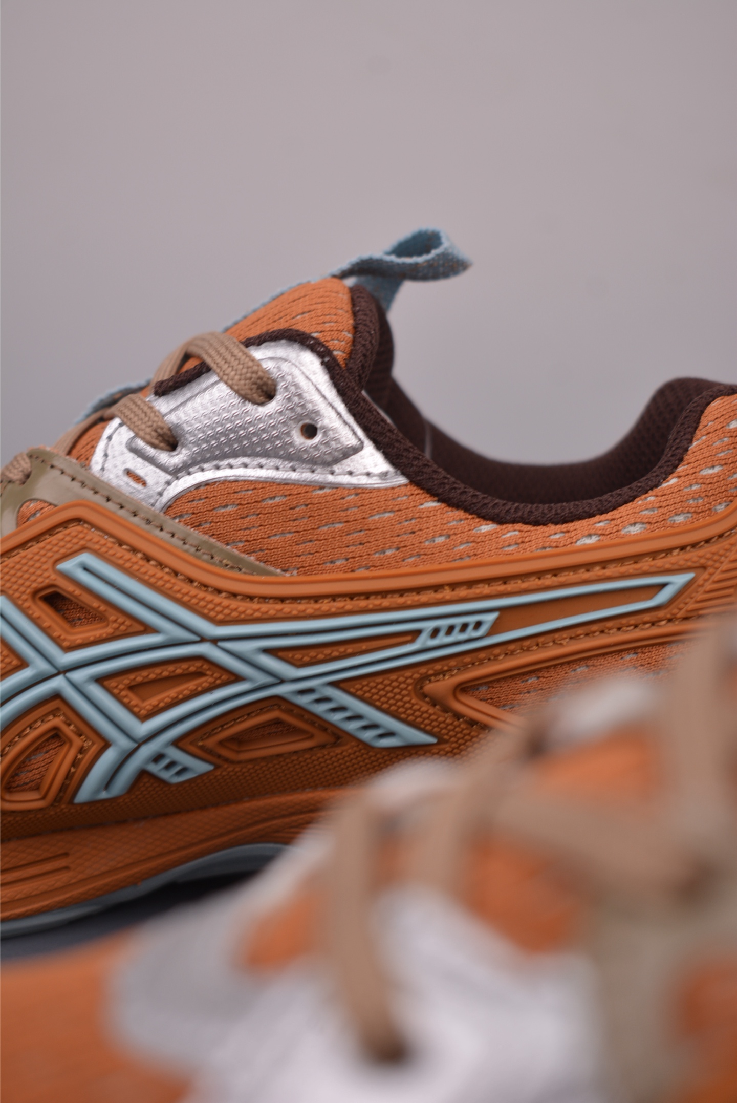 180 Asics UB12-S Gel-SD Lyte 亚瑟士舒适贴合跑步鞋 1203A665-400
