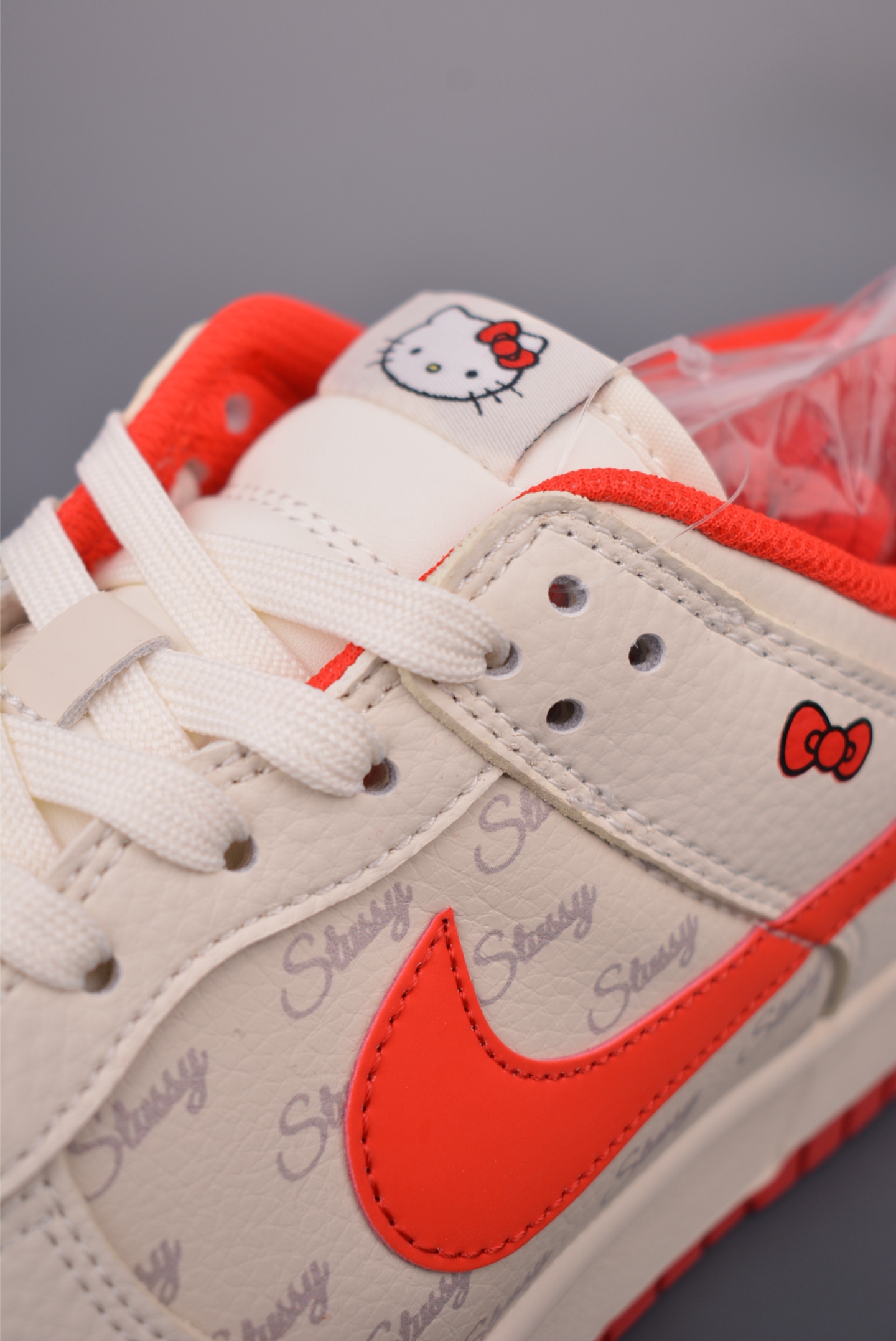 Nike SB Dunk Low Hello Kitty联名 SG6688-011-Top High Quatity Cheap Sneakers Fashion Clothing Clothes Bags handbags Shoes of all Brand wholesale With The best Quality And Beautiful Price from China Factory Chinese suppliers wholesaler seller Nike SB Dunk Low Hello Kitty联名 SG6688-011