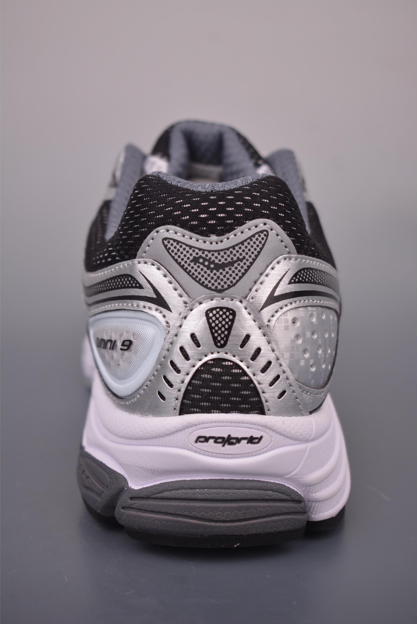 240 Saucony索康尼 Pro Grid Omni 9 全擎9 舒适柔软跑步鞋 S70739-306-Chinese UA Cheap High Quatity Brand Clothes Bags handbags Sneakers wholesale wholesaler seller from China Factory suppliers Fashion Clothing Shoes best Quality Beautiful Price 240 Saucony索康尼 Pro Grid Omni 9 全擎9 舒适柔软跑步鞋 S70739-306