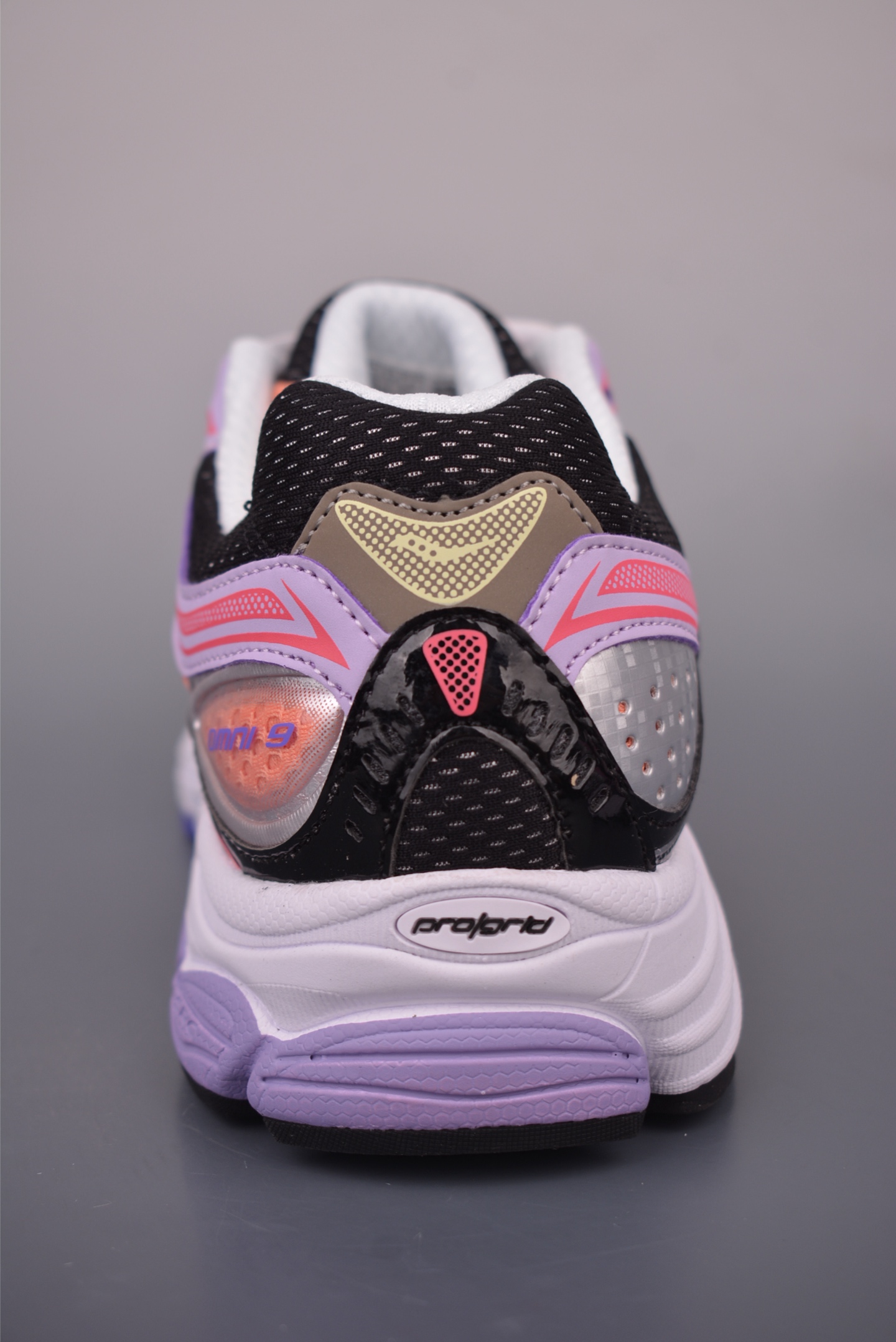 240 Saucony索康尼 Pro Grid Omni 9 全擎9 舒适柔软跑步鞋 S70844-236-Chinese UA Cheap High Quatity Brand Clothes Bags handbags Sneakers wholesale wholesaler seller from China Factory suppliers Fashion Clothing Shoes best Quality Beautiful Price 240 Saucony索康尼 Pro Grid Omni 9 全擎9 舒适柔软跑步鞋 S70844-236